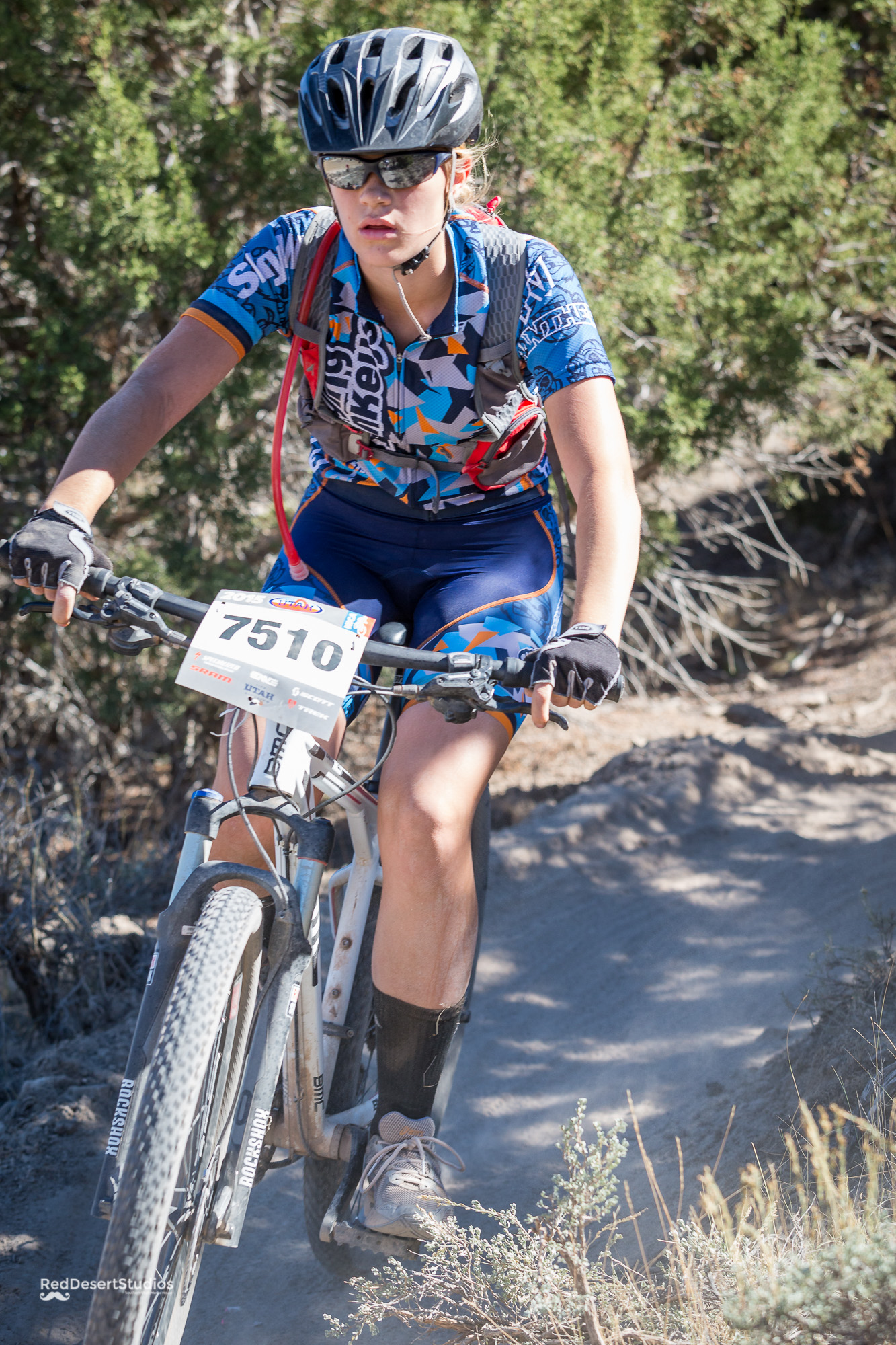 7510 Web (6 of 8).JPG