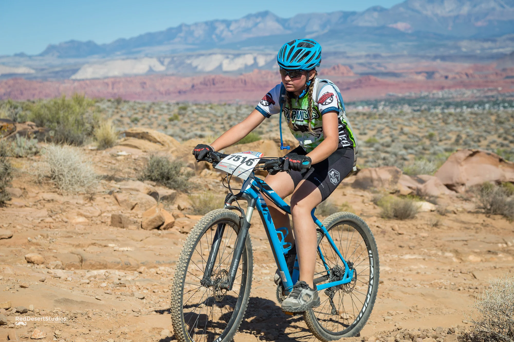 7516 Web (6 of 7).JPG