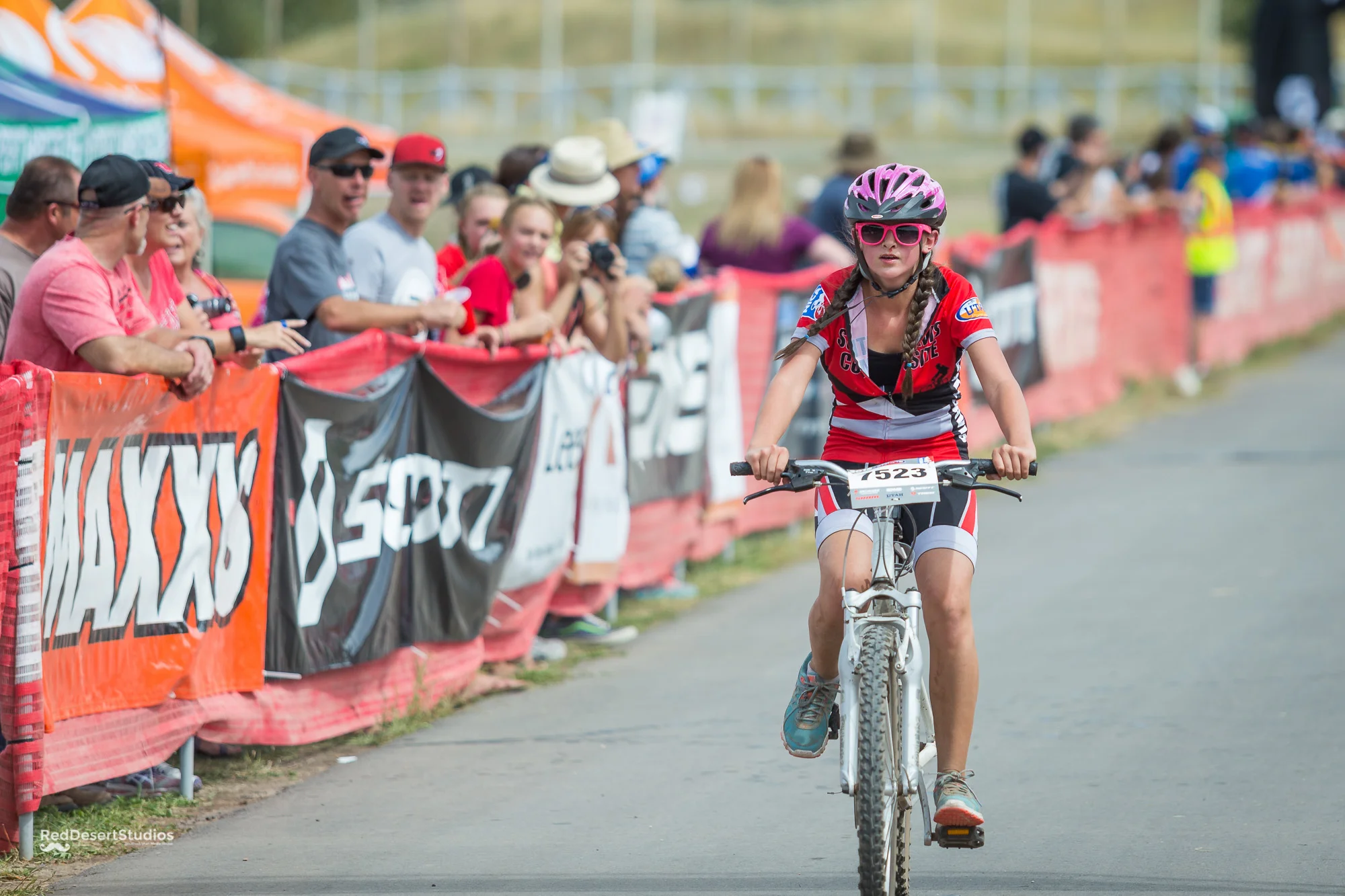 7523 Web (1 of 2).JPG