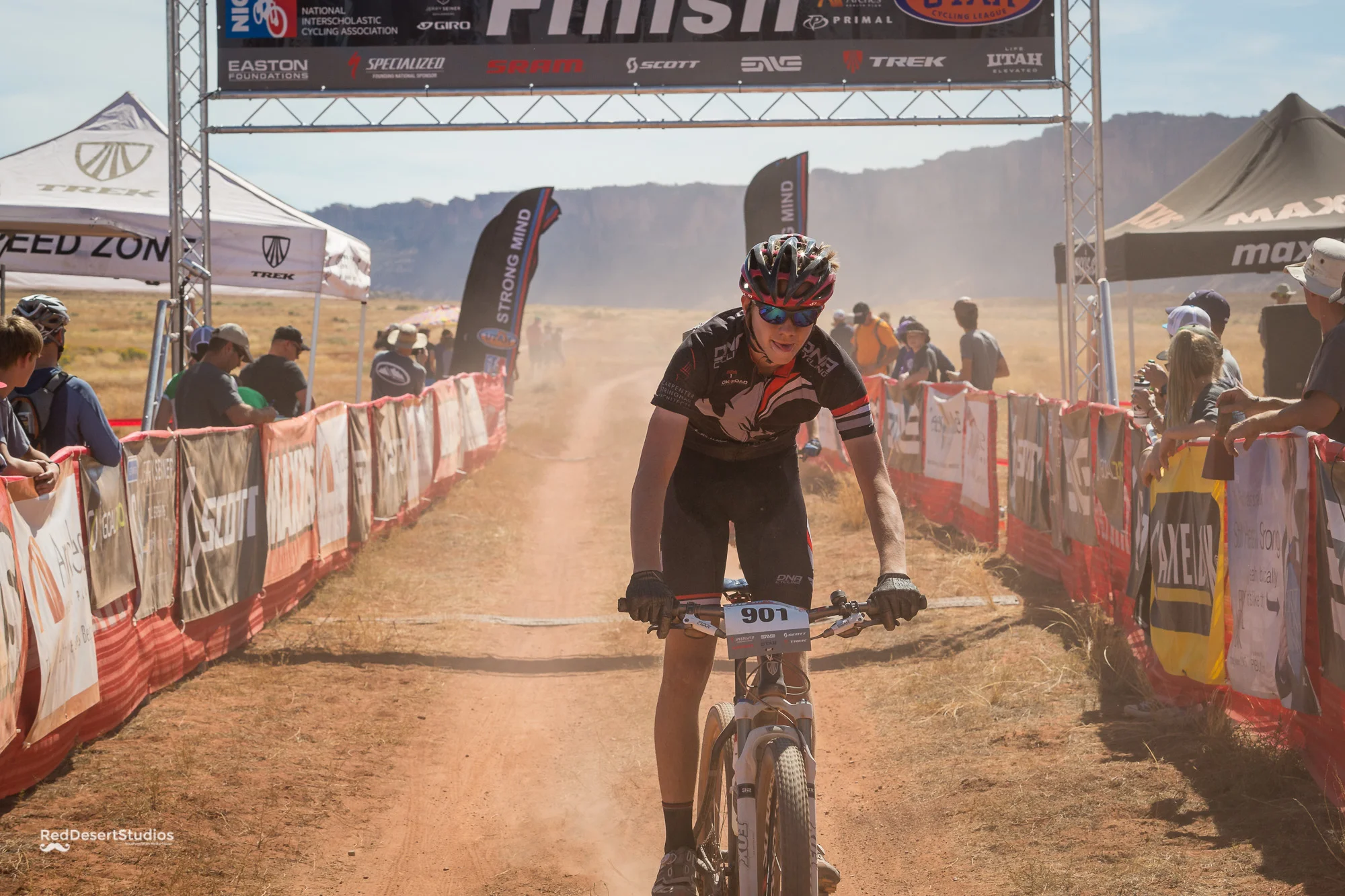 901 Web (5 of 8).JPG