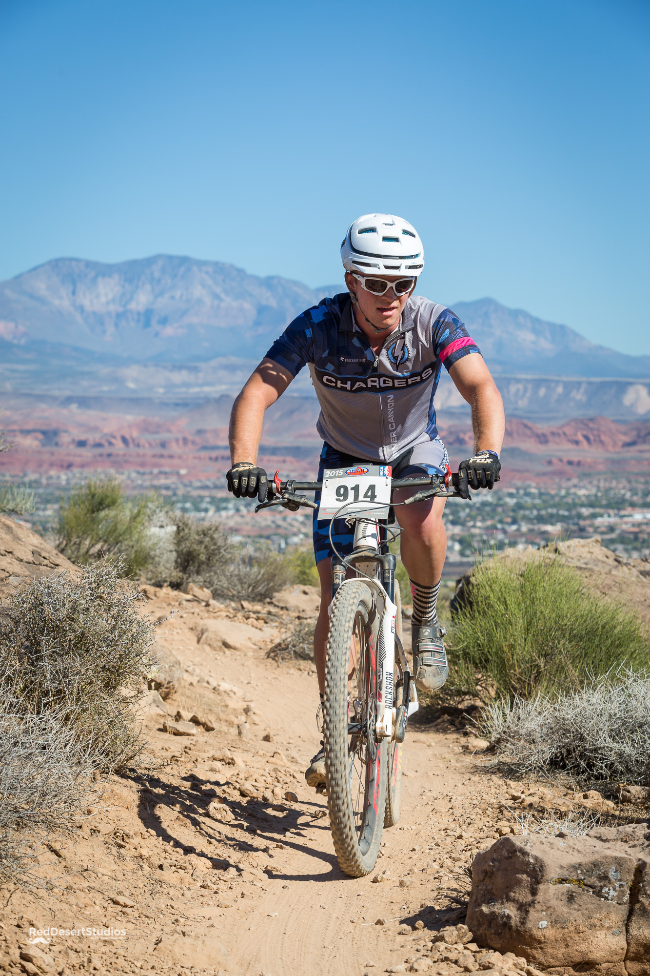 914 Web (7 of 8).JPG