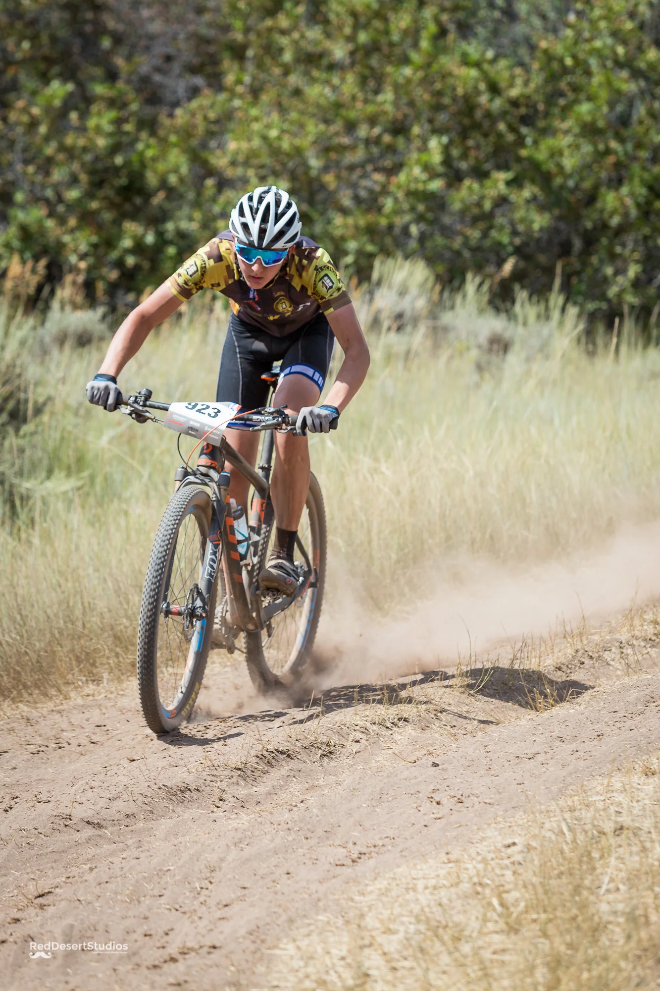 923 Web (1 of 10).JPG