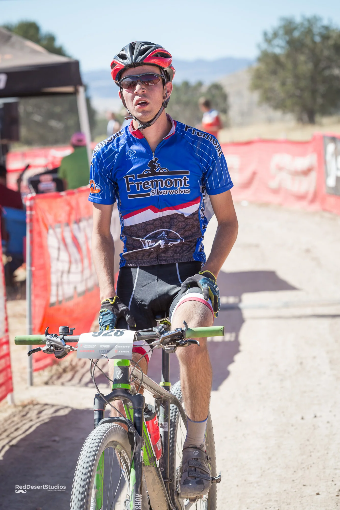 928 Web (7 of 10).JPG