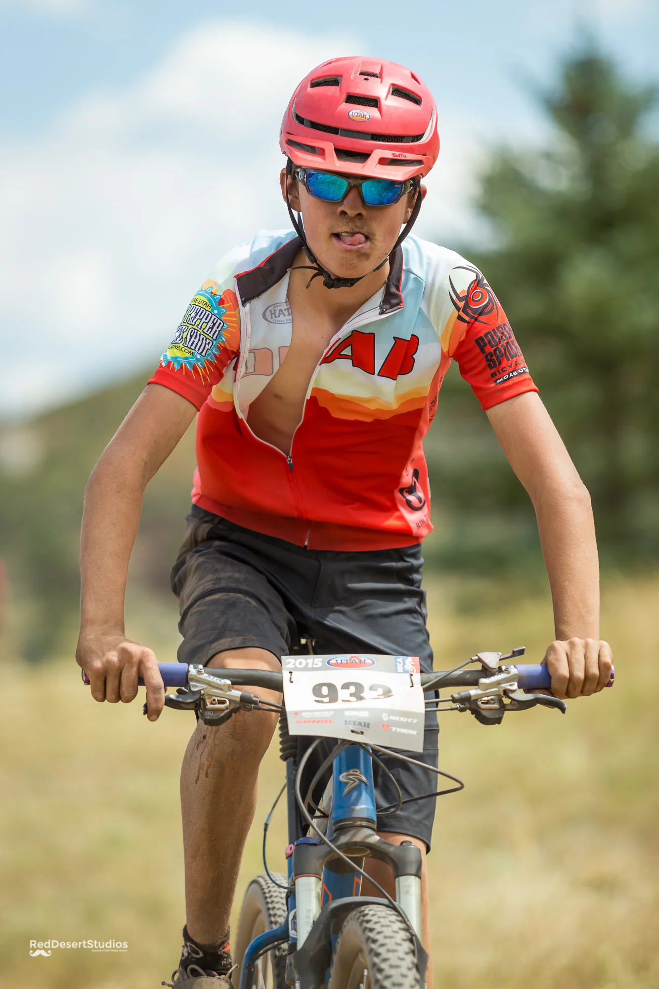 933 Web (1 of 8).JPG