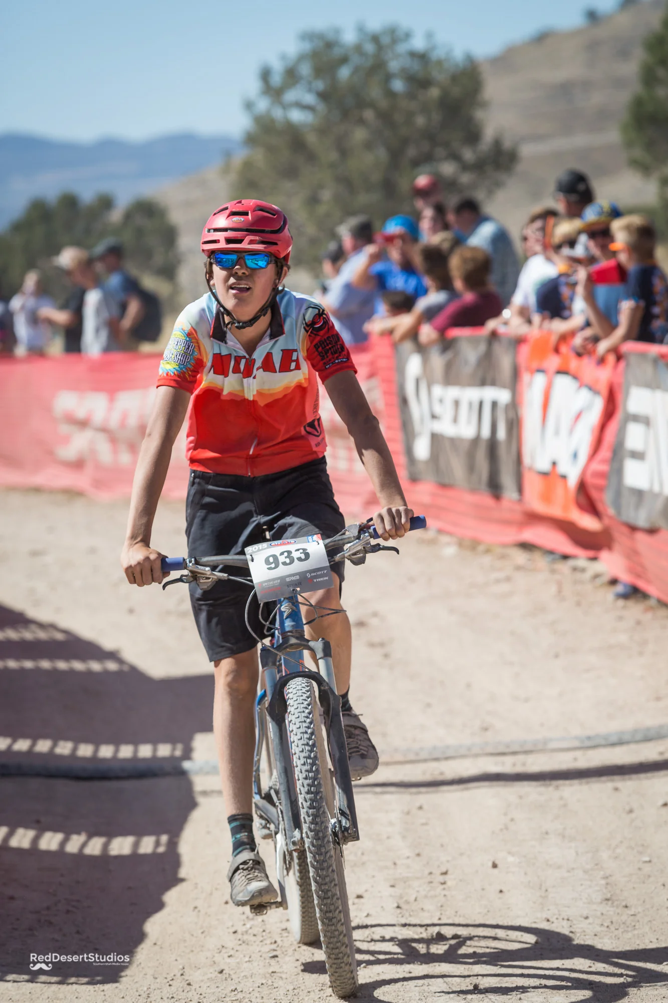 933 Web (5 of 8).JPG