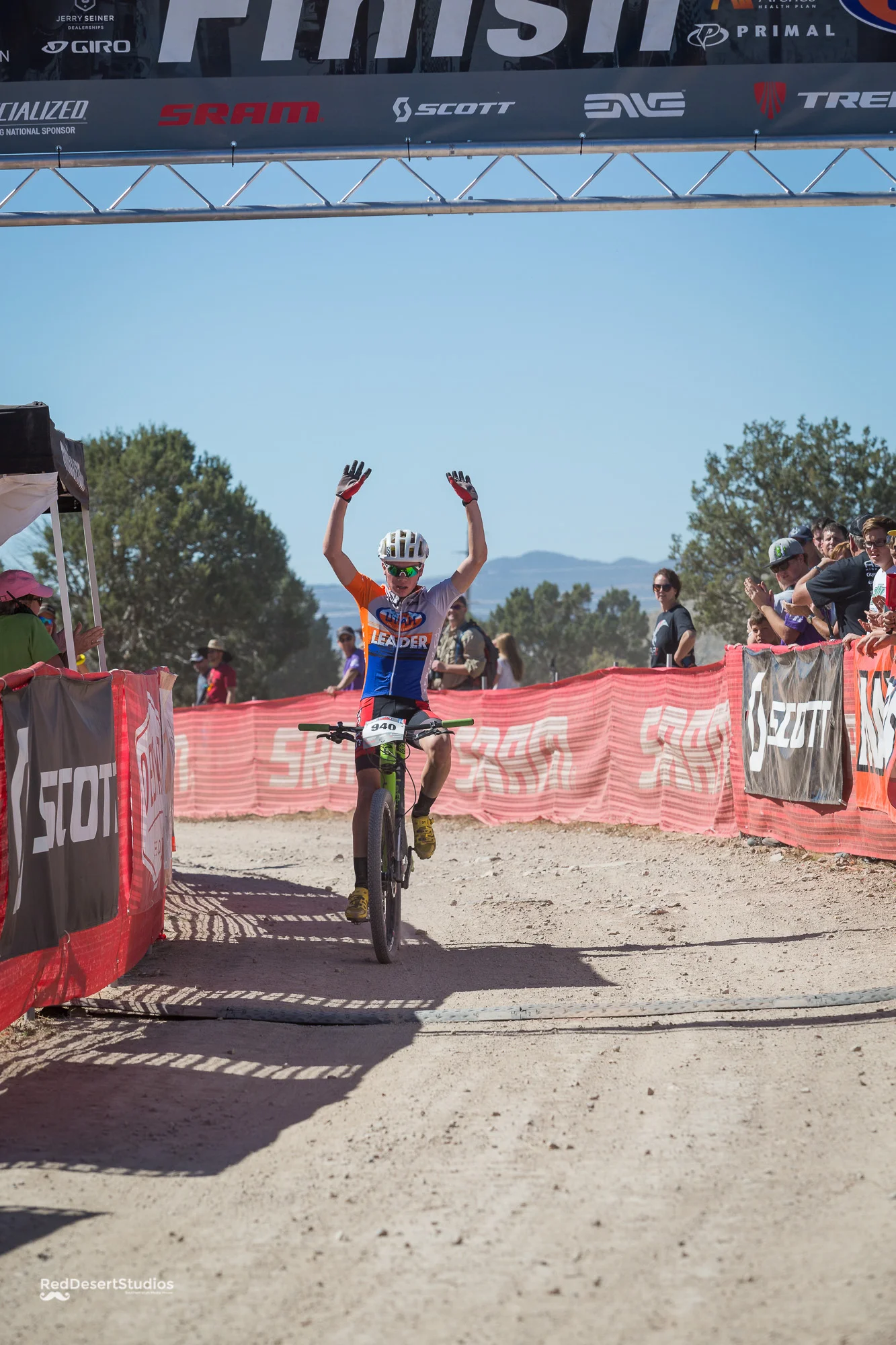 940 Web (9 of 11).JPG