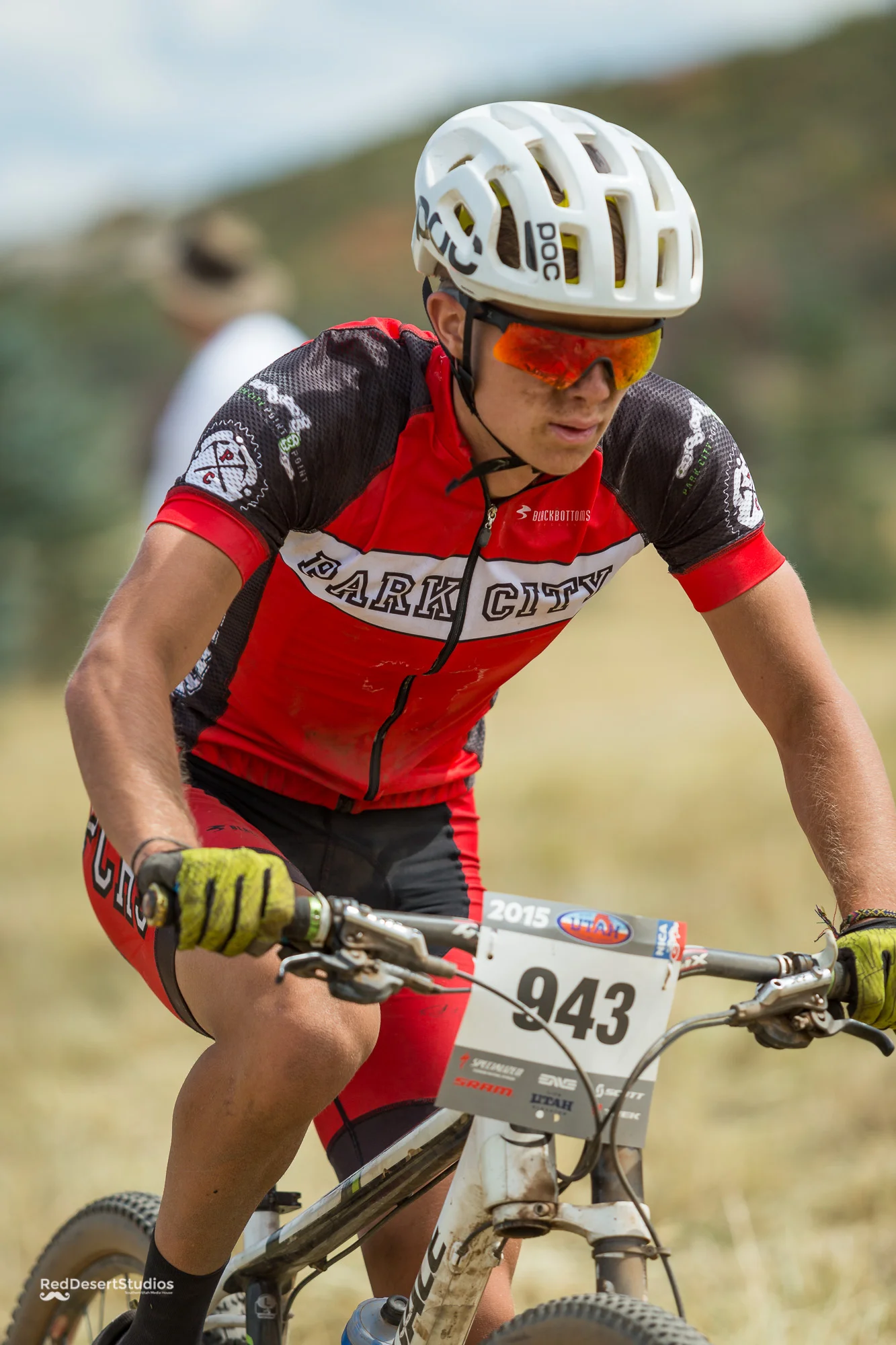 943 Web (2 of 9).JPG