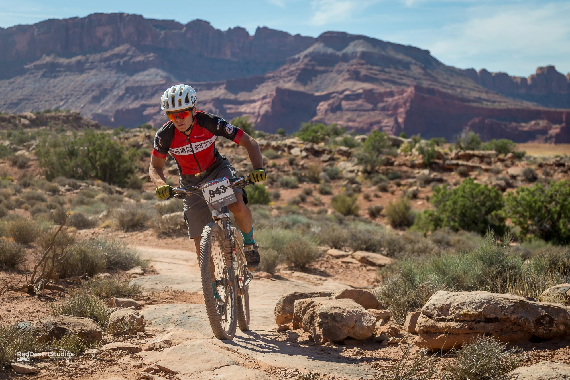 943 Web (6 of 9).JPG