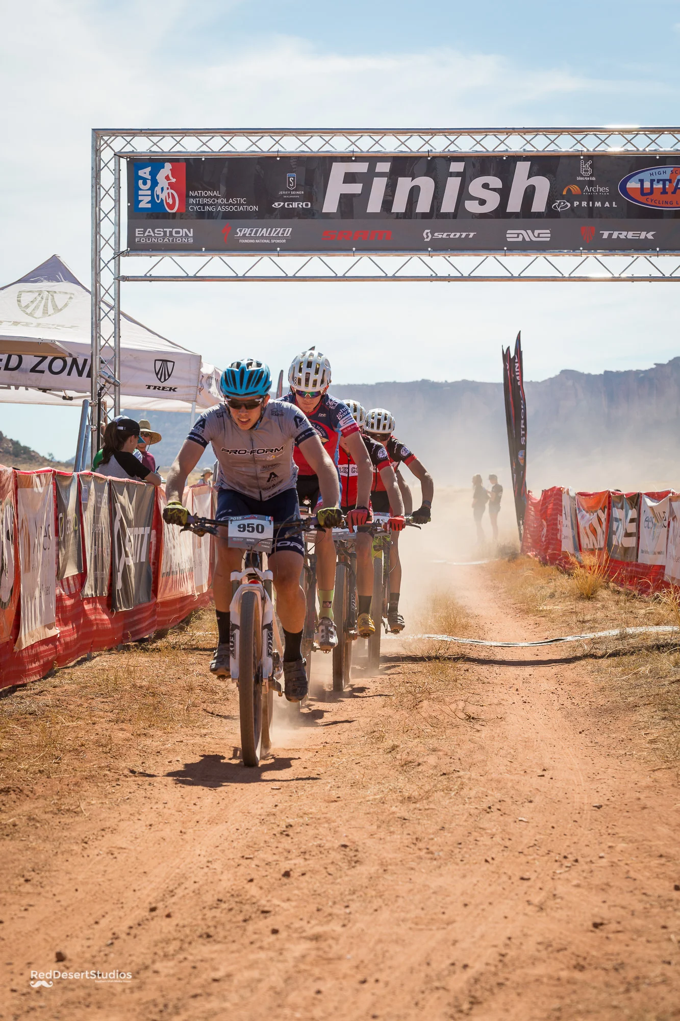 950 Web (4 of 10).JPG