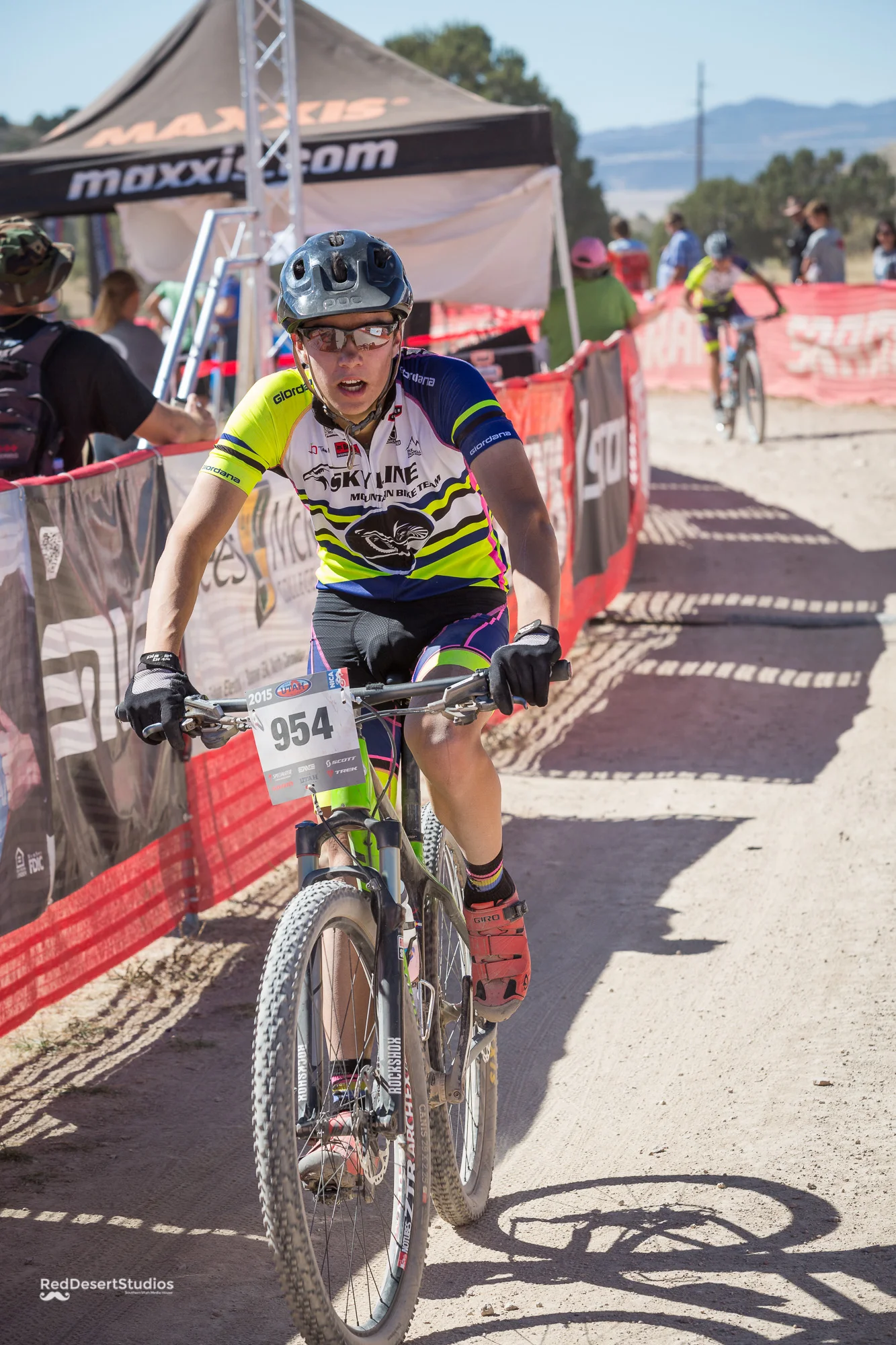 954 Web (8 of 9).JPG