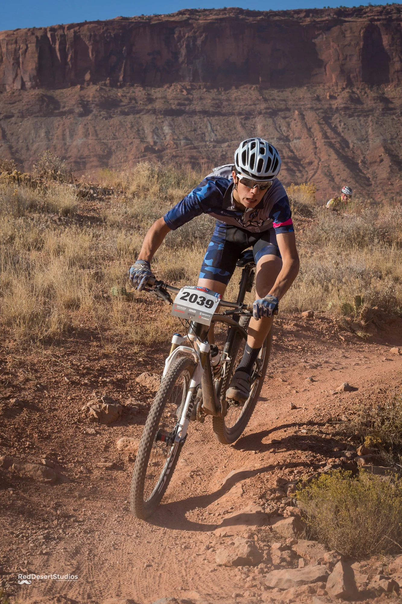 2039 Web (3 of 6).JPG