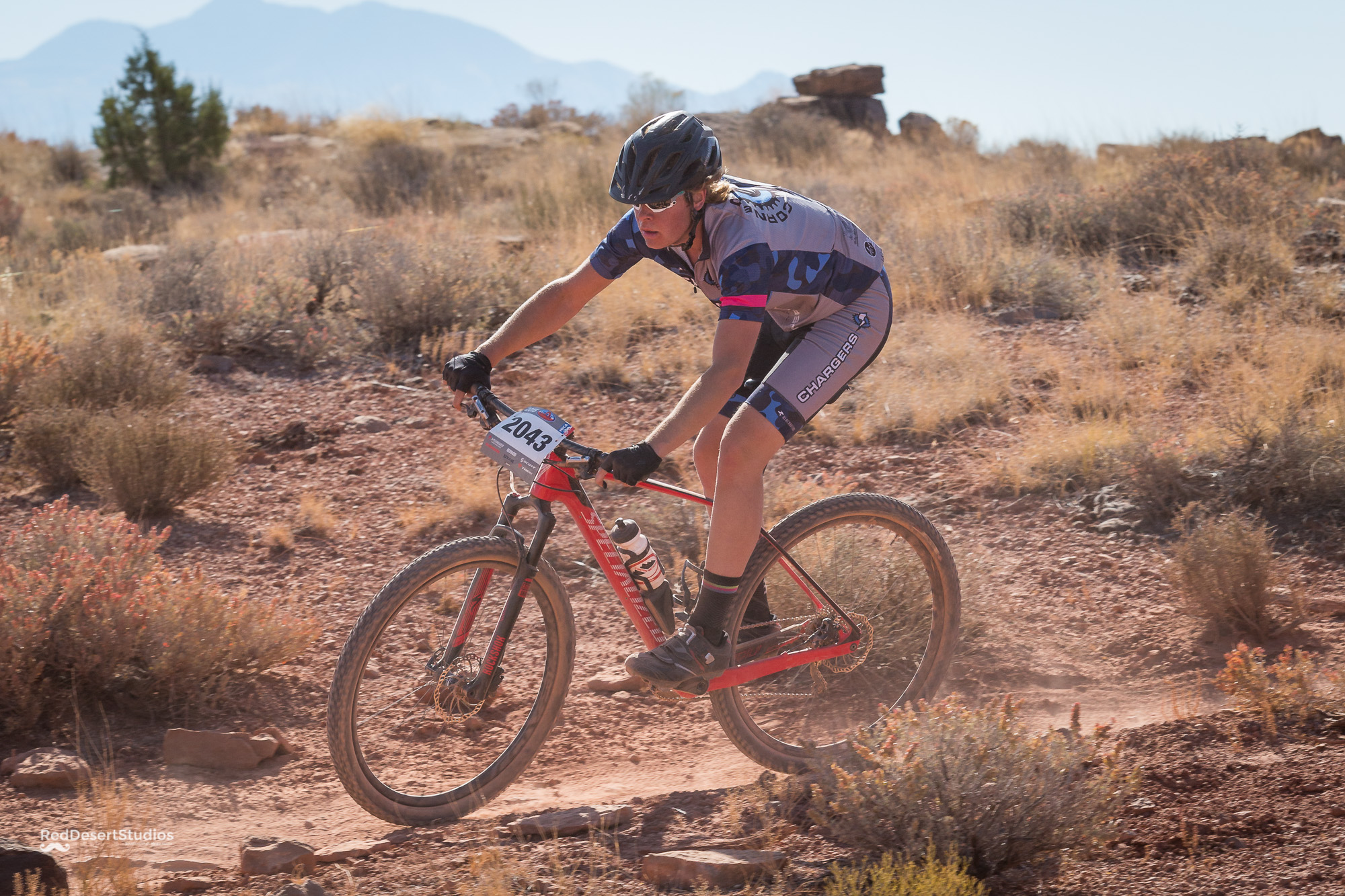 2043 Web (2 of 4).JPG