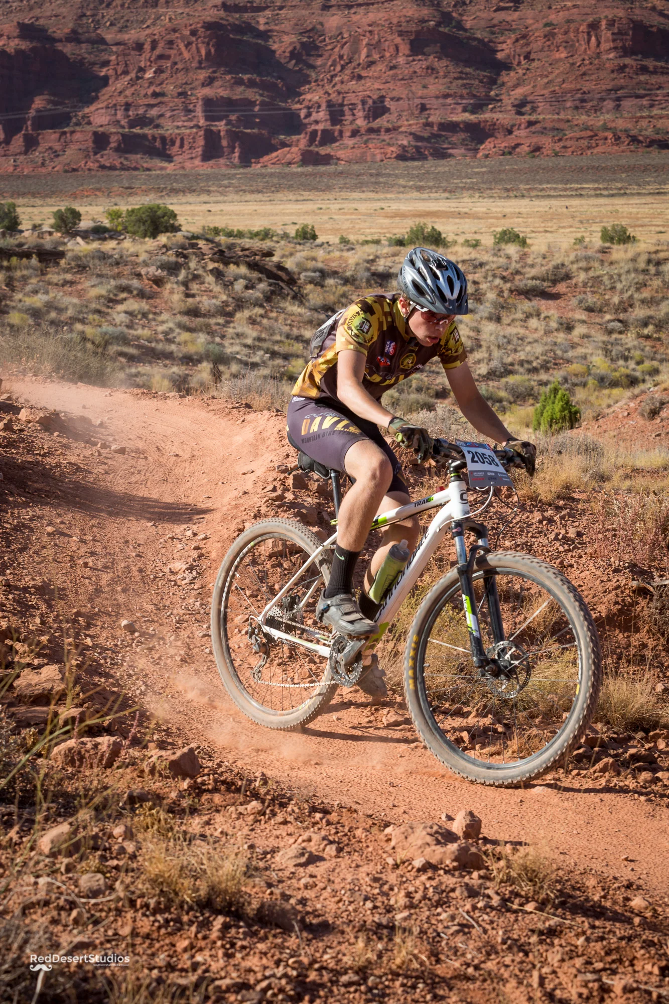 2058 Web (5 of 7).JPG