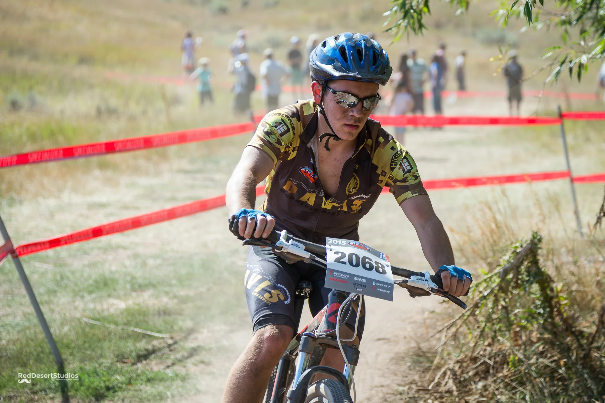 2068 Web (2 of 3).JPG