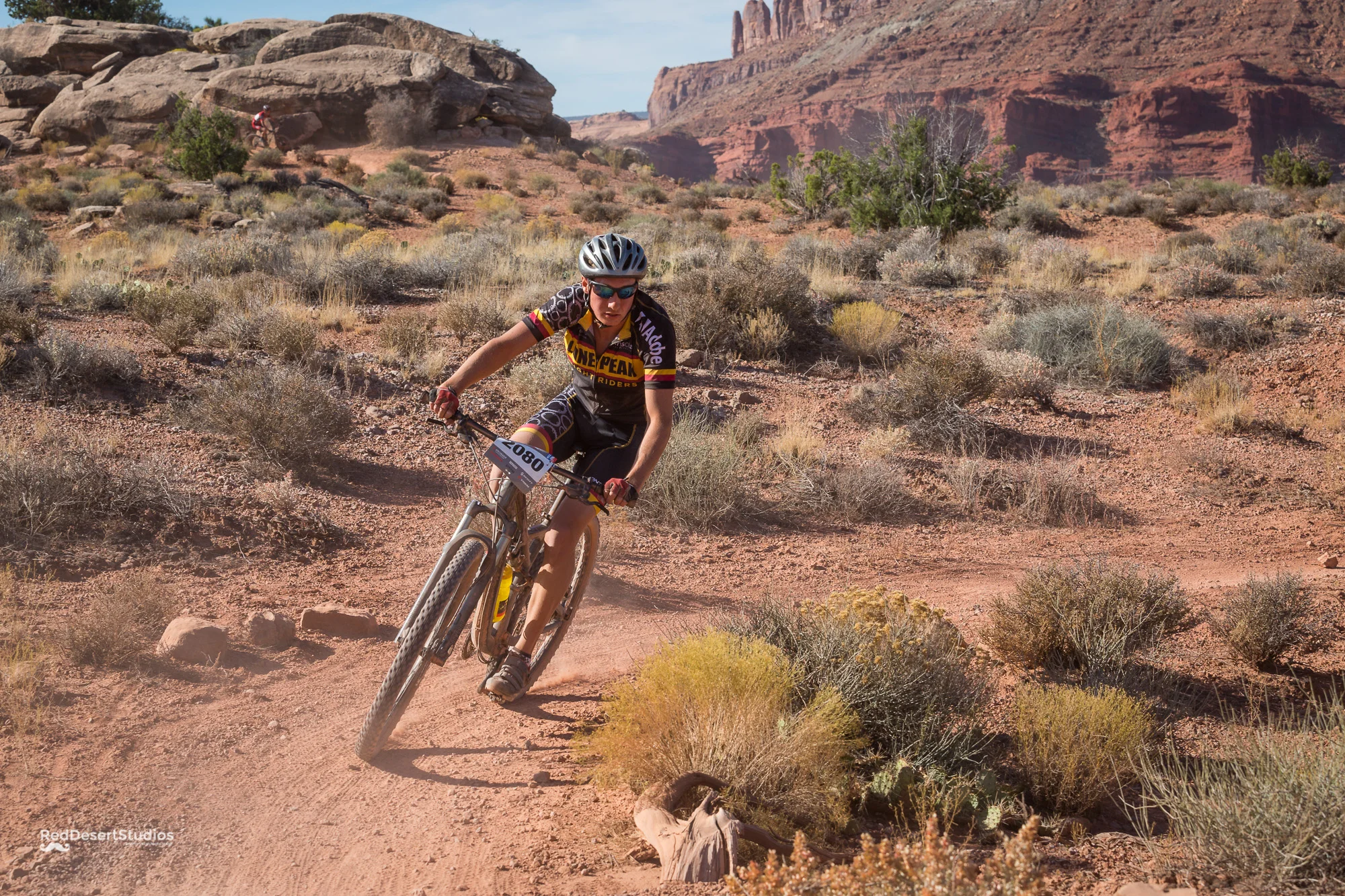 2080 Web (2 of 3).JPG