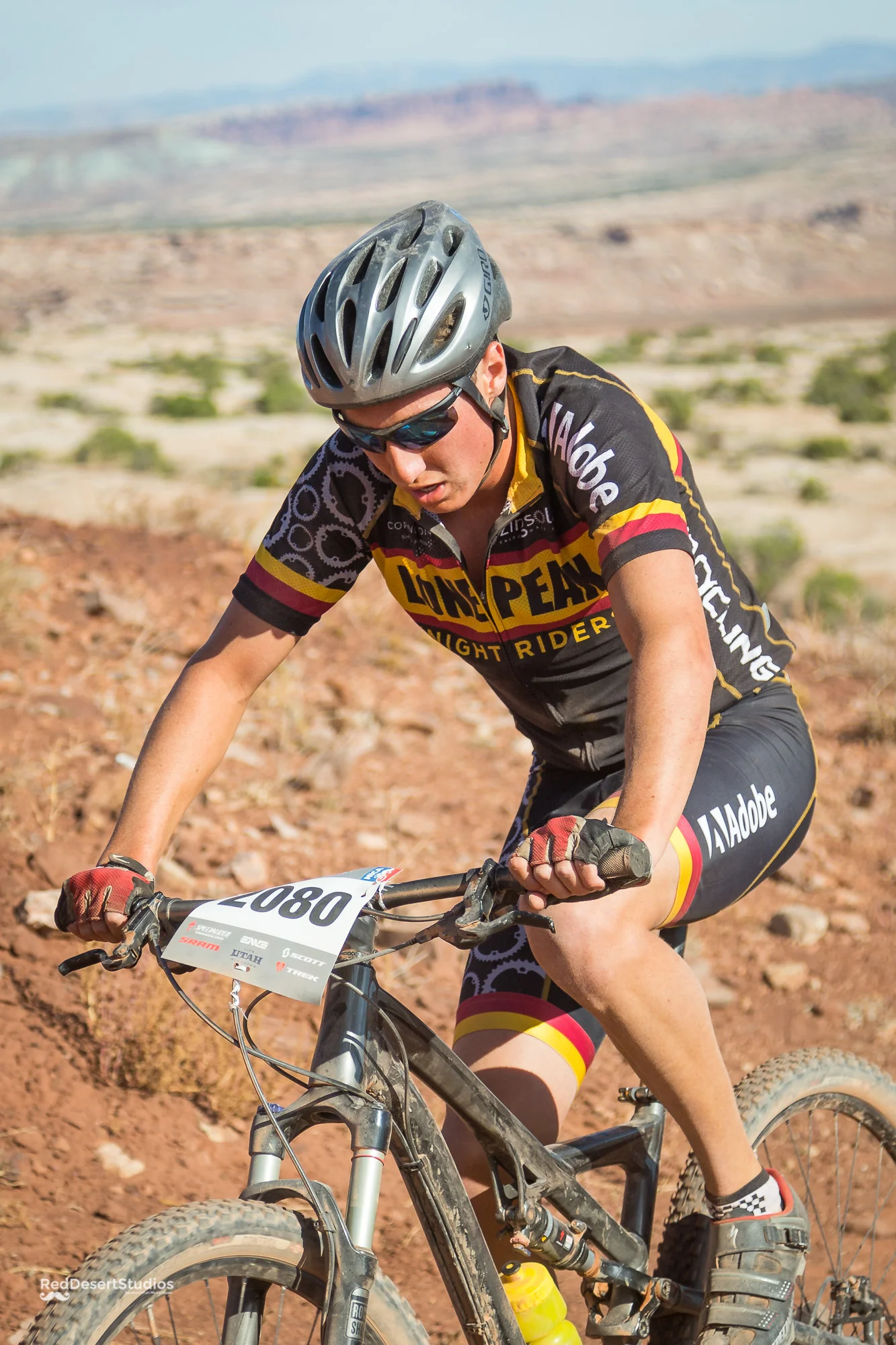 2080 Web (3 of 3).JPG