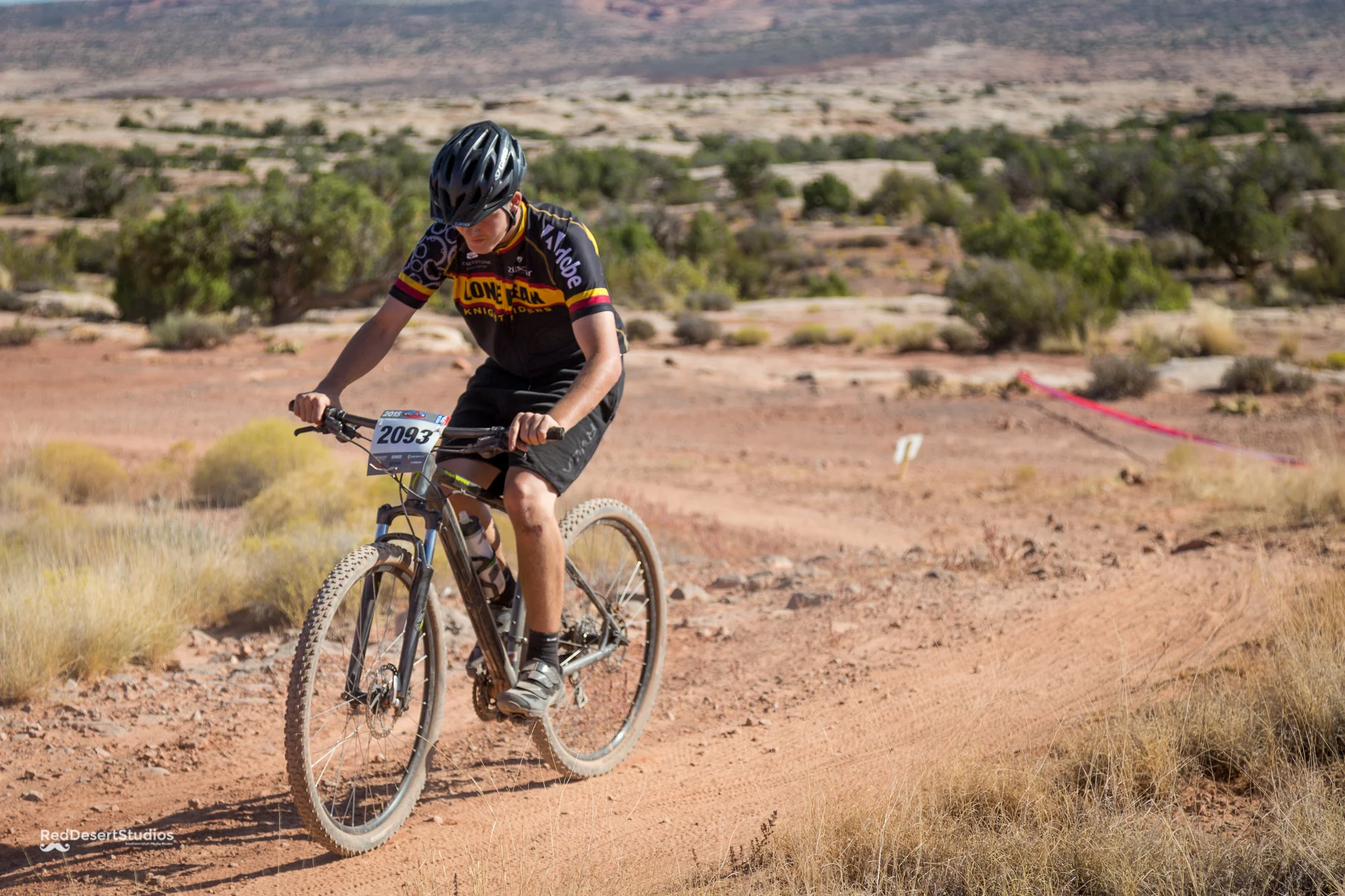 2093 Web (5 of 6).JPG