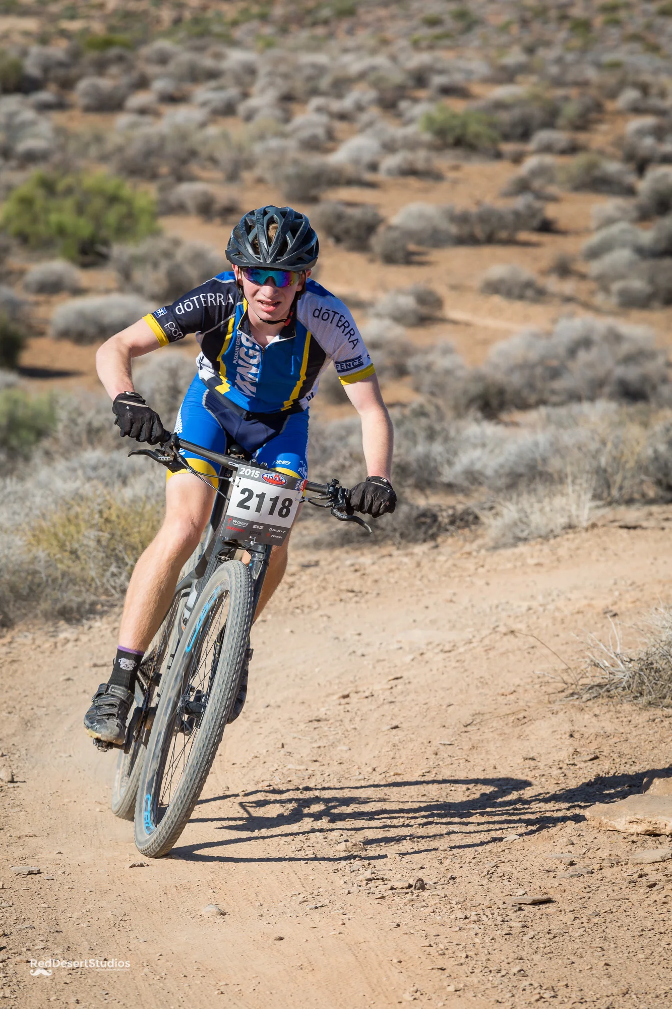 2118 Web (3 of 3).JPG