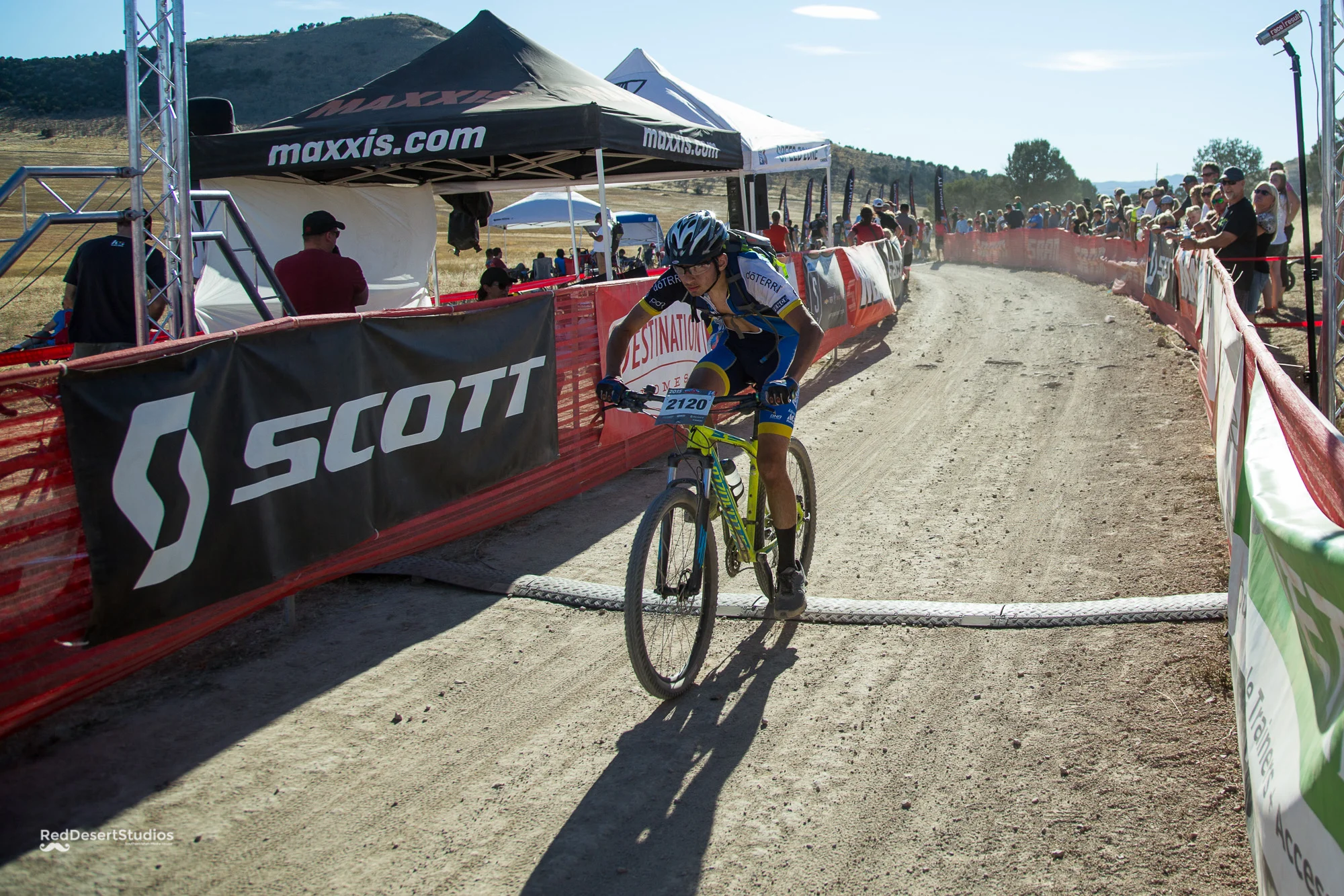 2120 Web (3 of 5).JPG