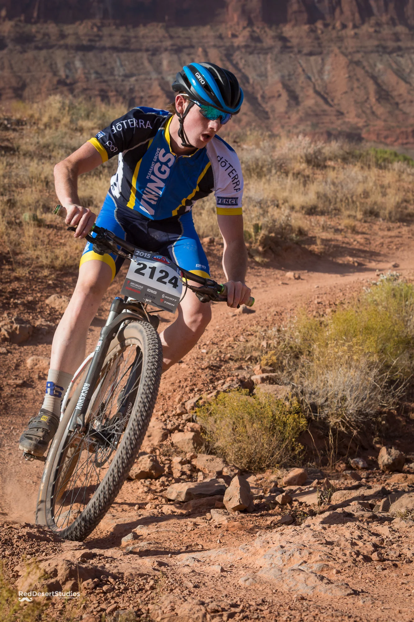 2124 Web (3 of 5).JPG