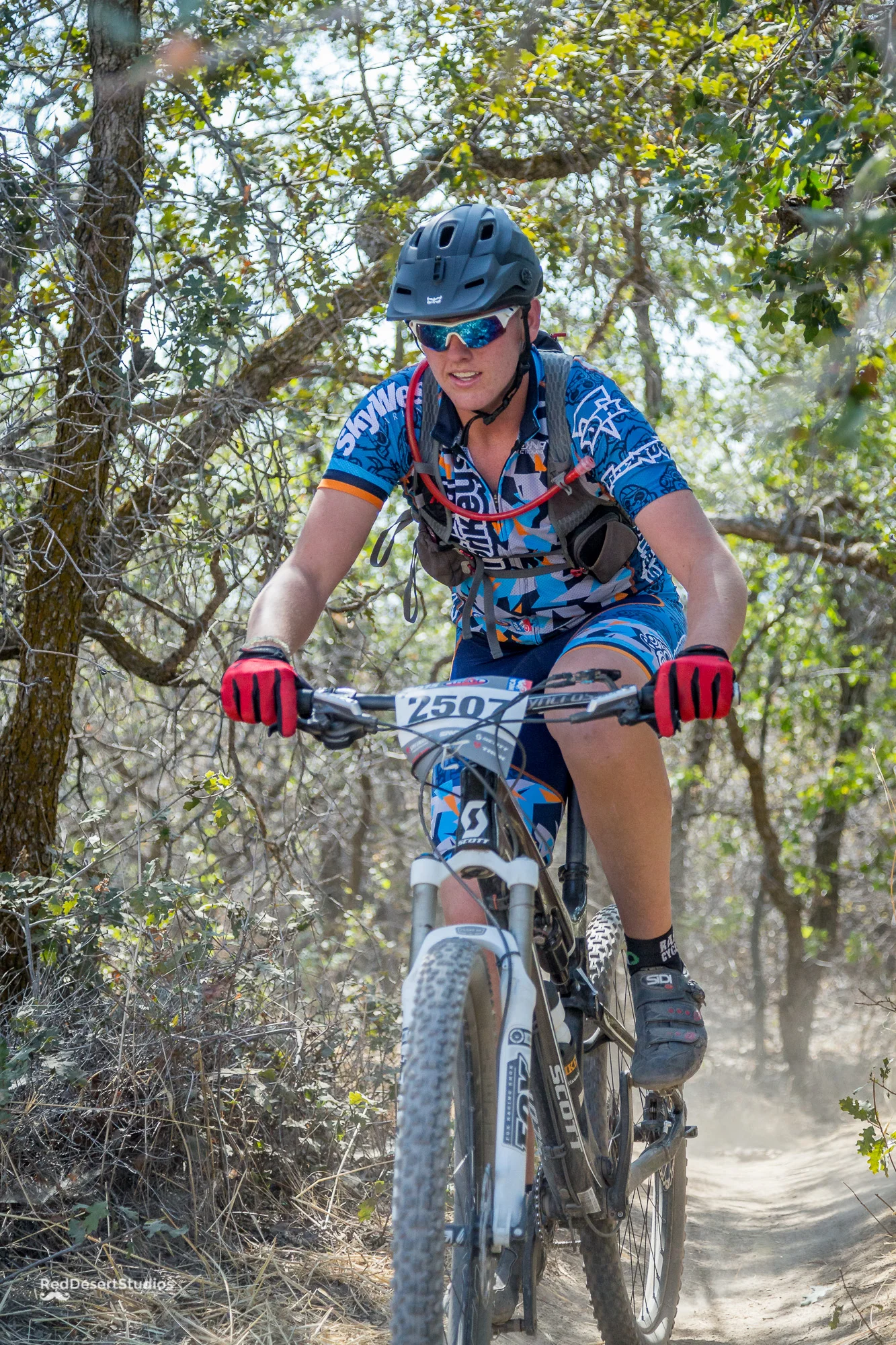 2507 Web (2 of 5).JPG