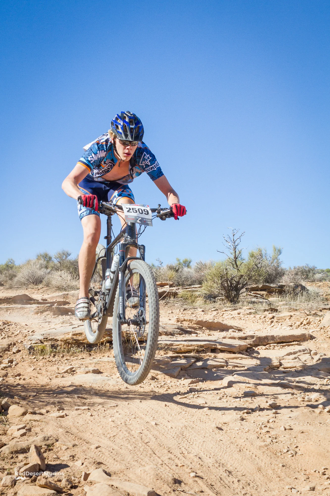 2509 Web (9 of 9).JPG