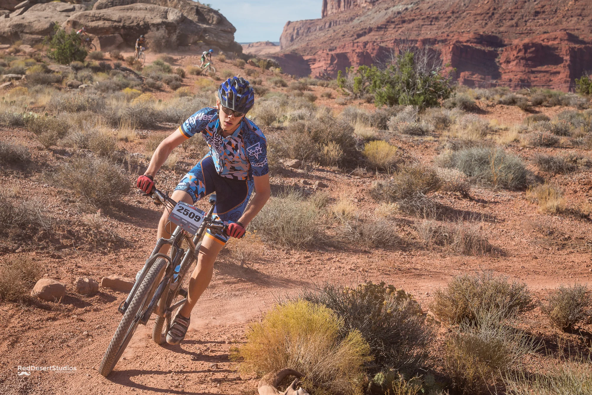 2509 Web (6 of 9).JPG