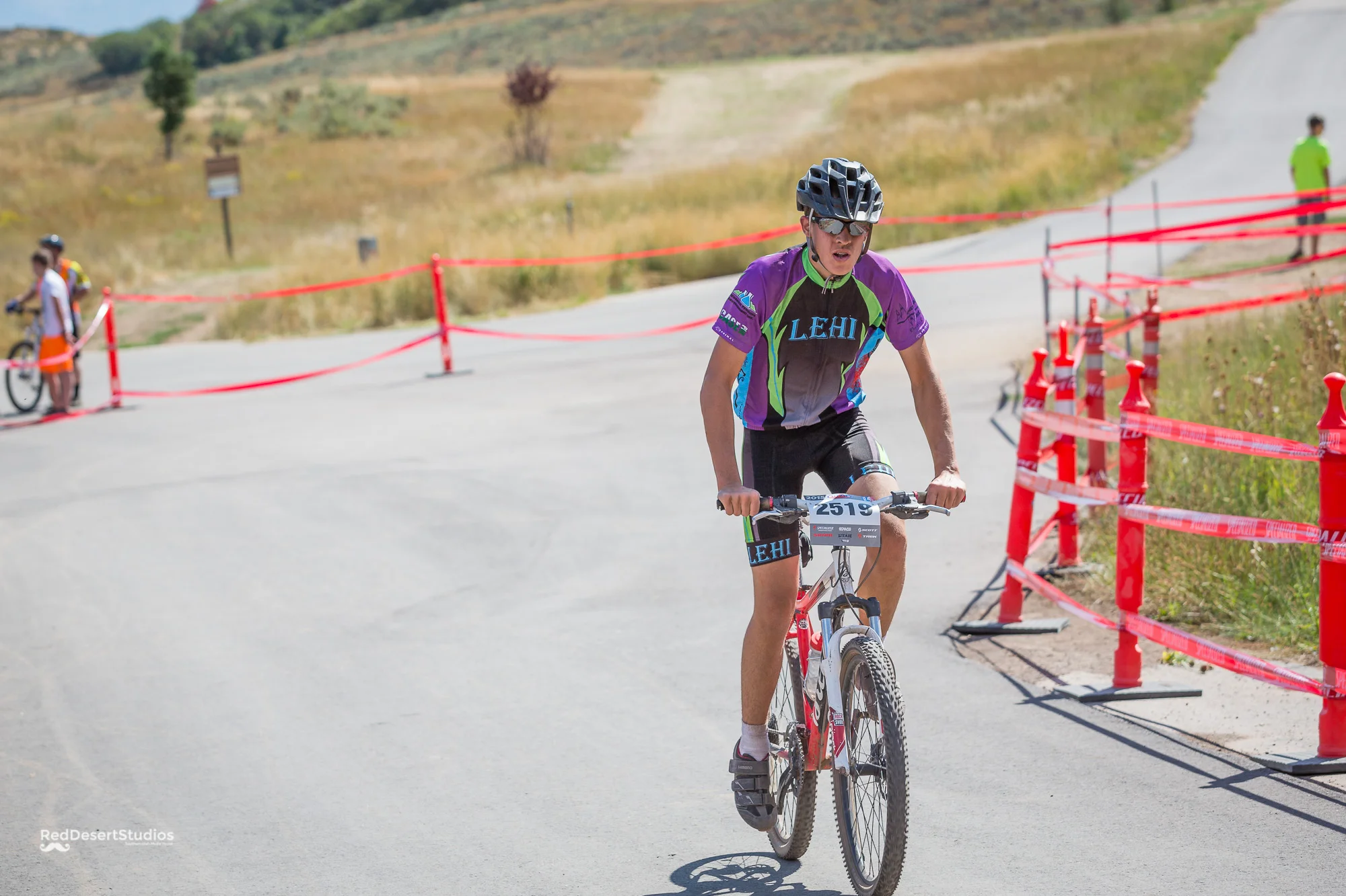 2519 Web (2 of 7).JPG