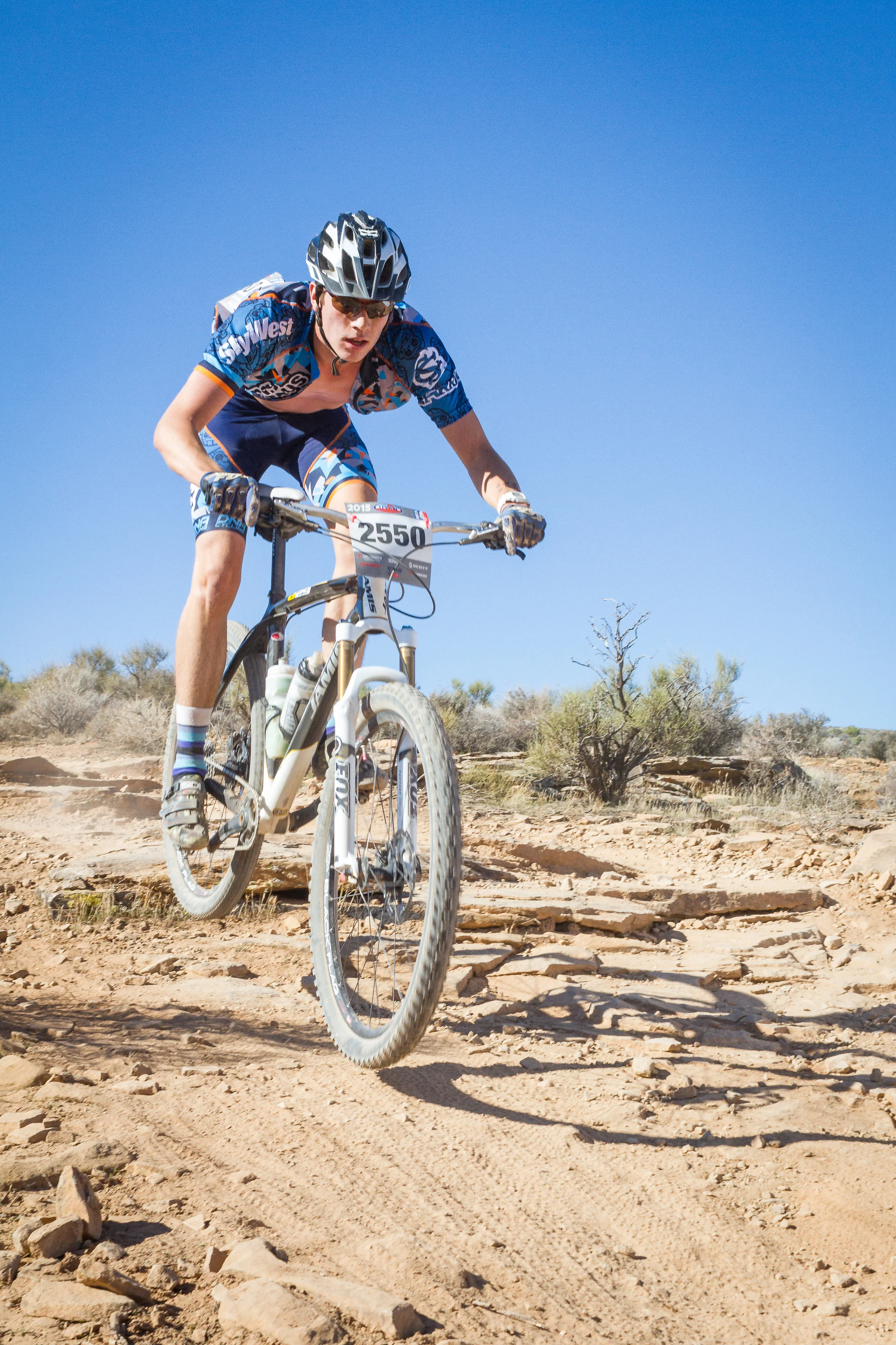 2550 Full (8 of 8).JPG