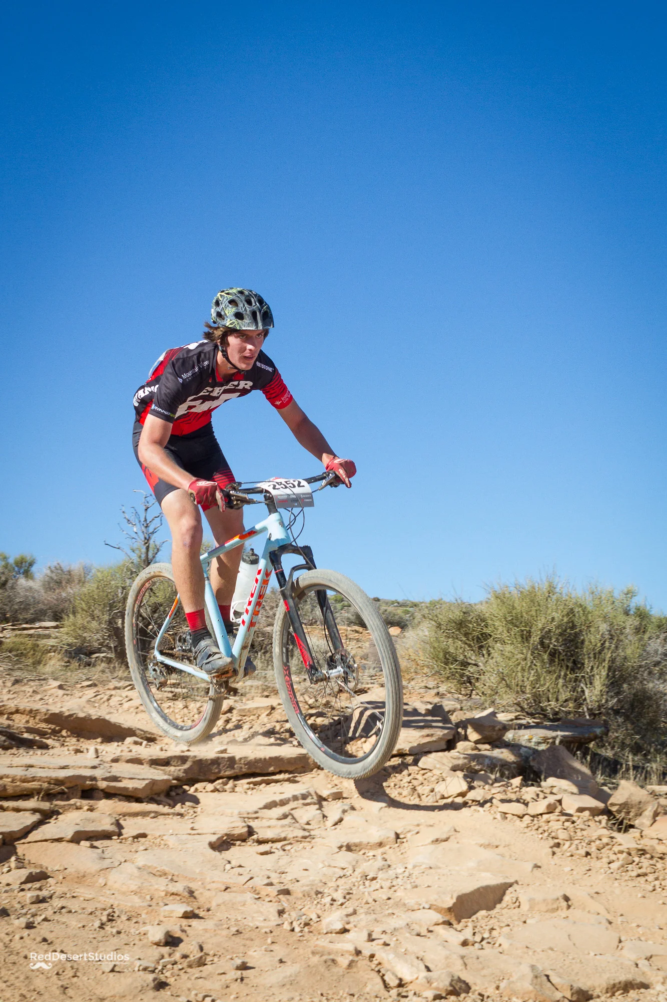 2552 Web (9 of 9).JPG