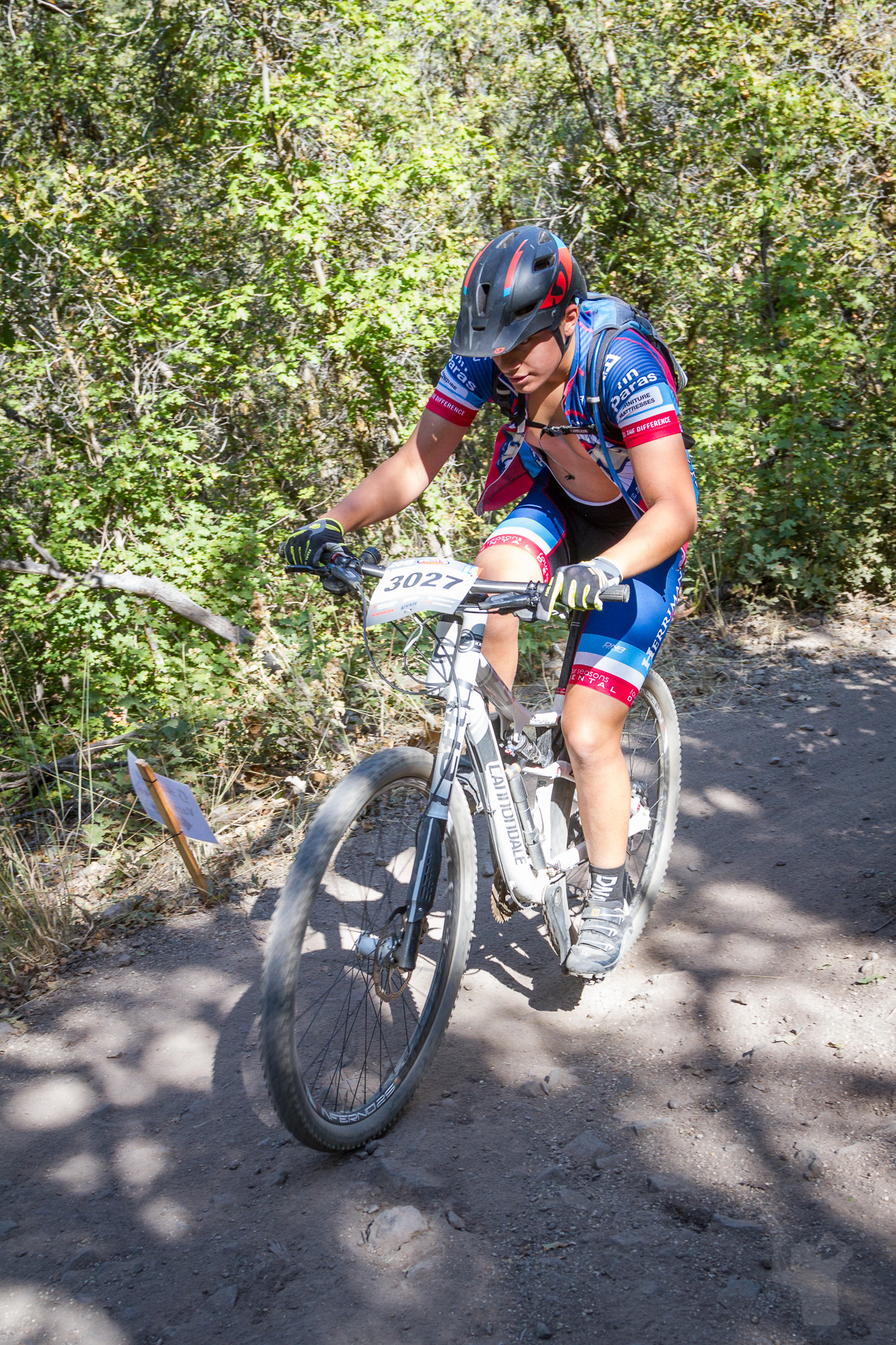 3027 Web (4 of 9).JPG