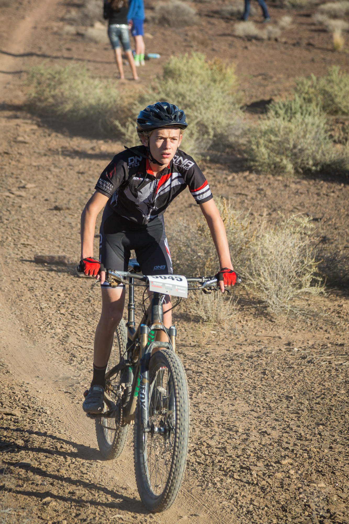 5045 Web (2 of 3).JPG