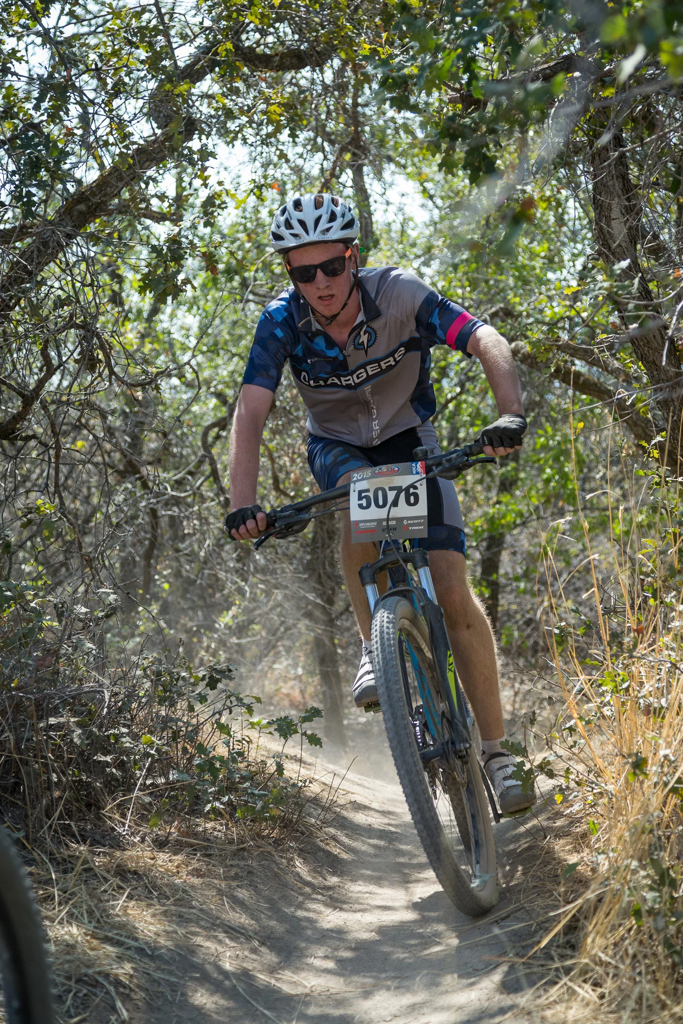 5076 Web (3 of 6).JPG