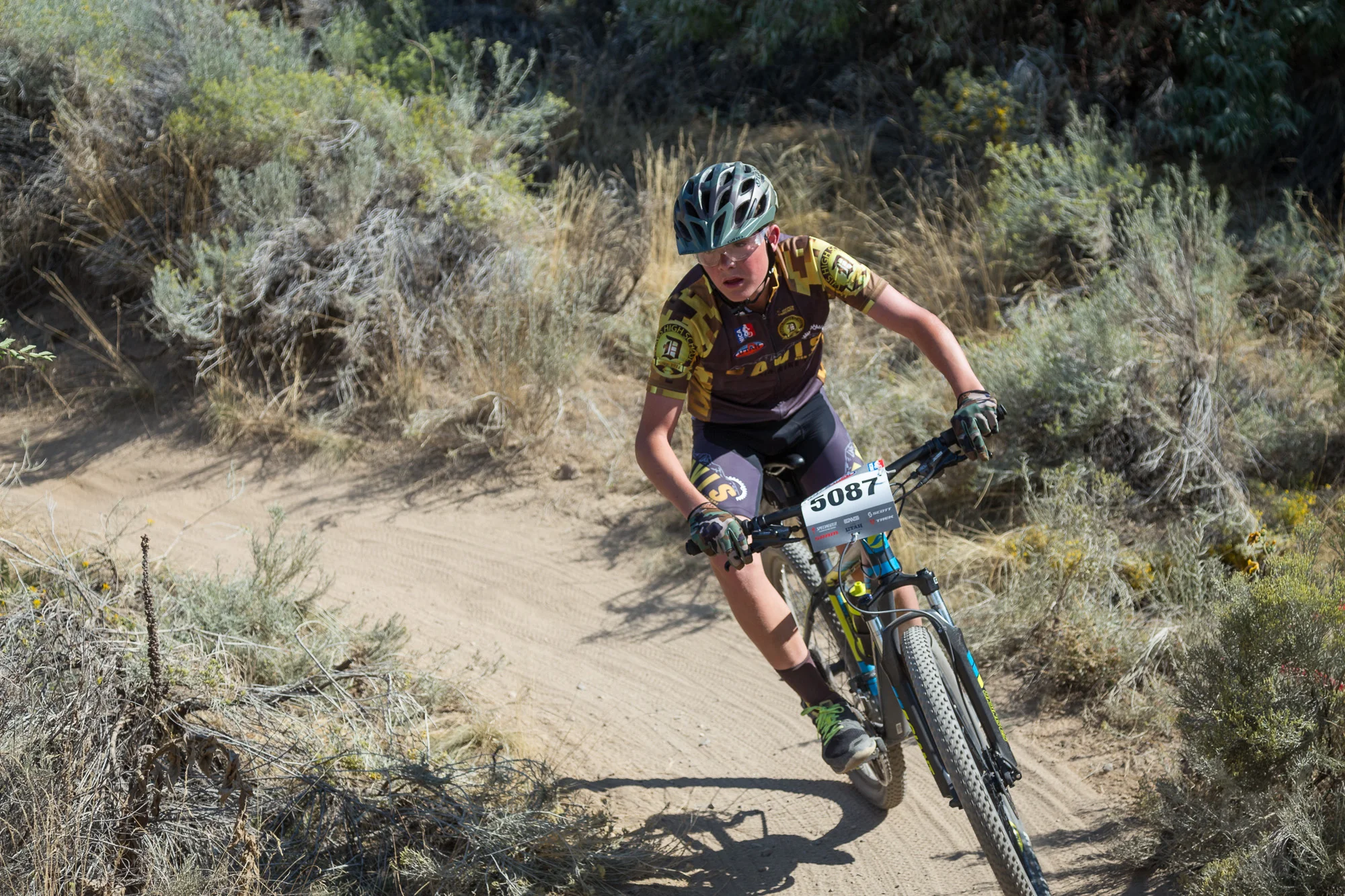 5087 Web (2 of 3).JPG