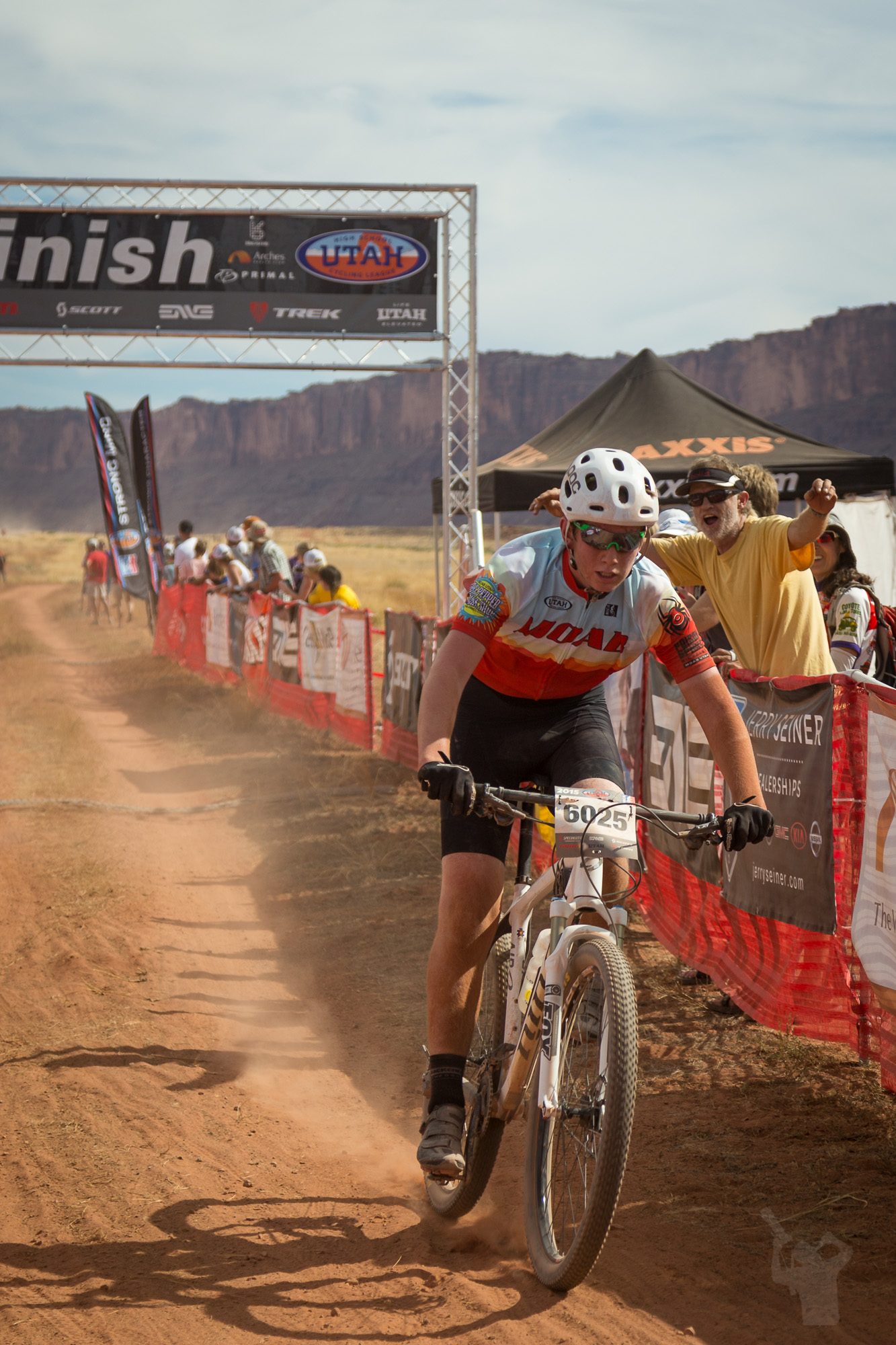 6025 Web (3 of 5).JPG