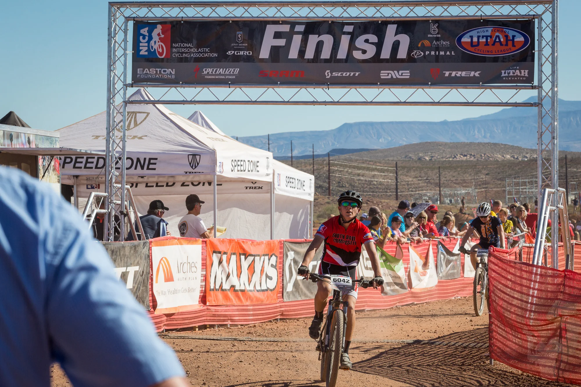 6042 Web (4 of 4).JPG