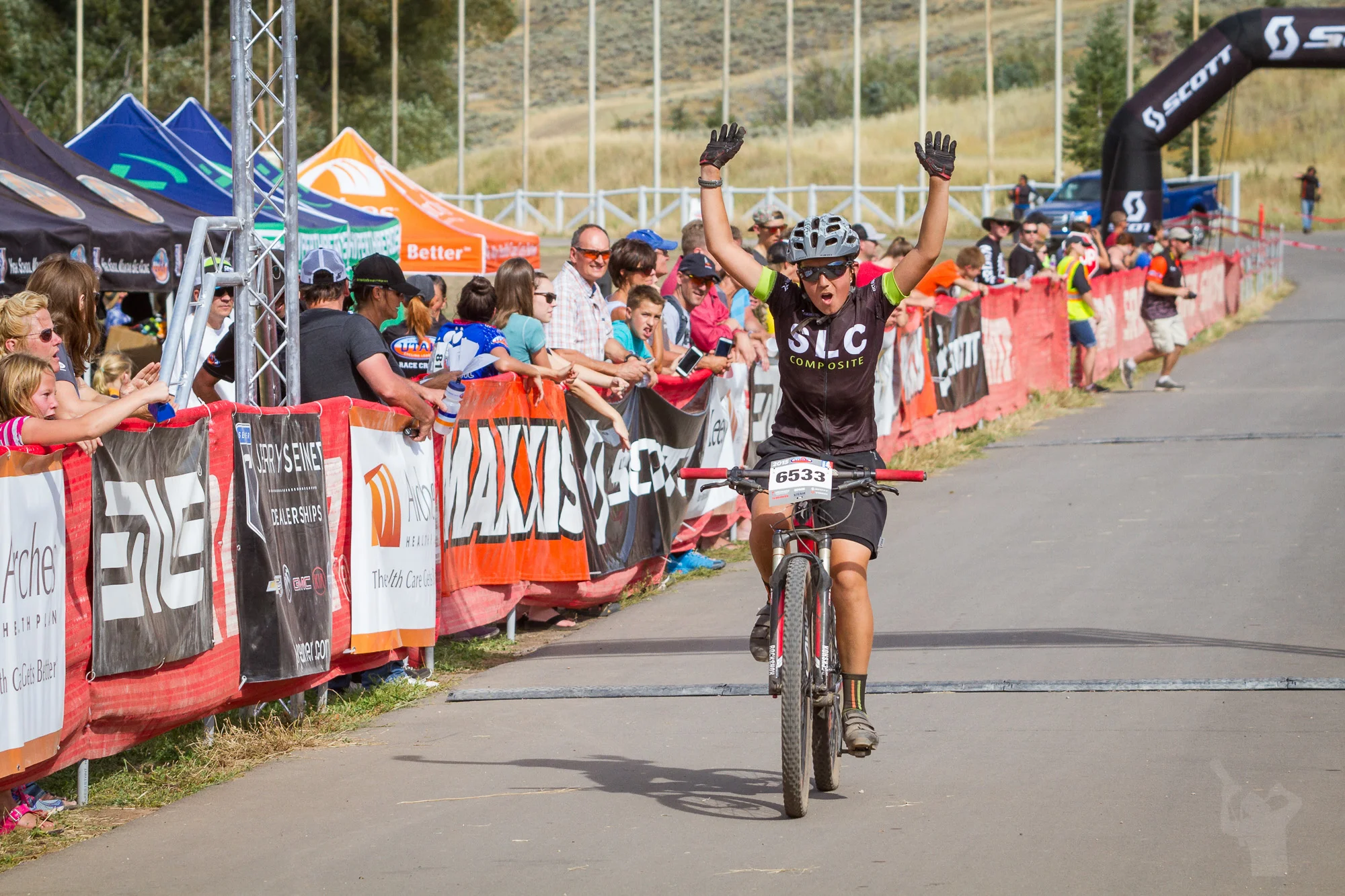 6533 Web (1 of 8).JPG