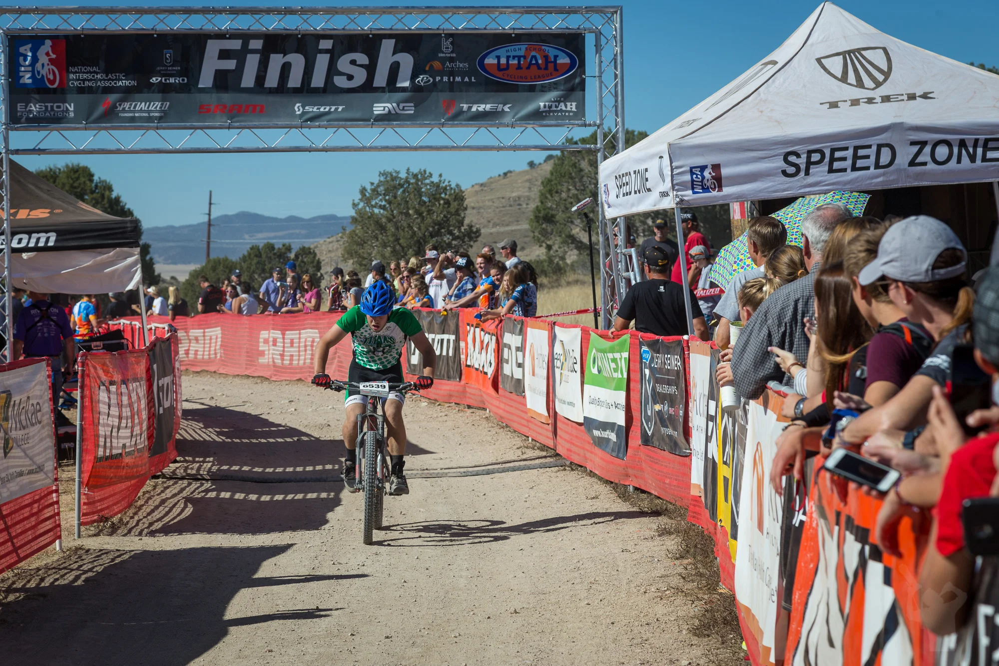 6539 Web (2 of 2).JPG