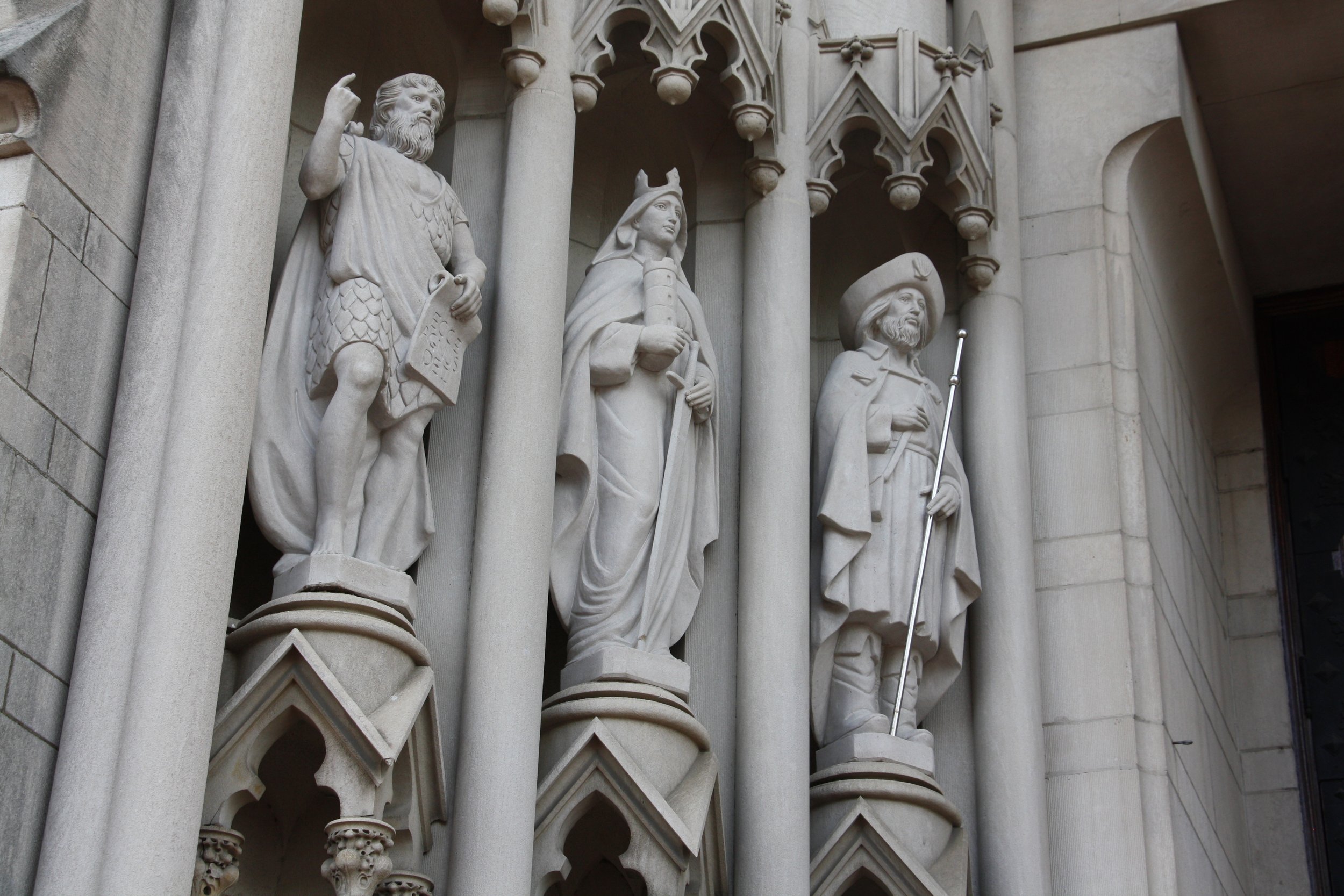 Cathedral_Facade_Statues_2021_ (67).JPG