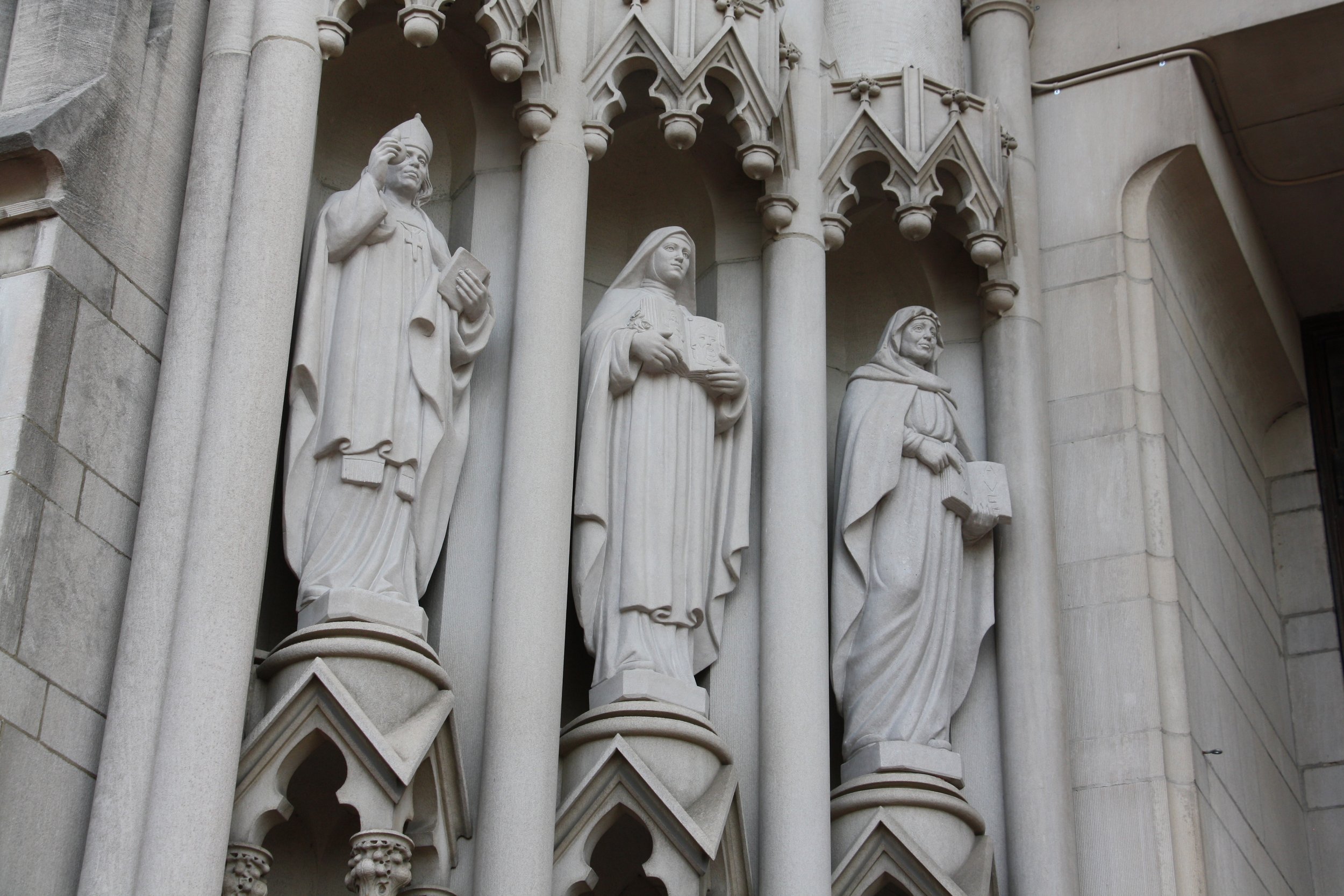 Cathedral_Facade_Statues_2021_ (70).JPG