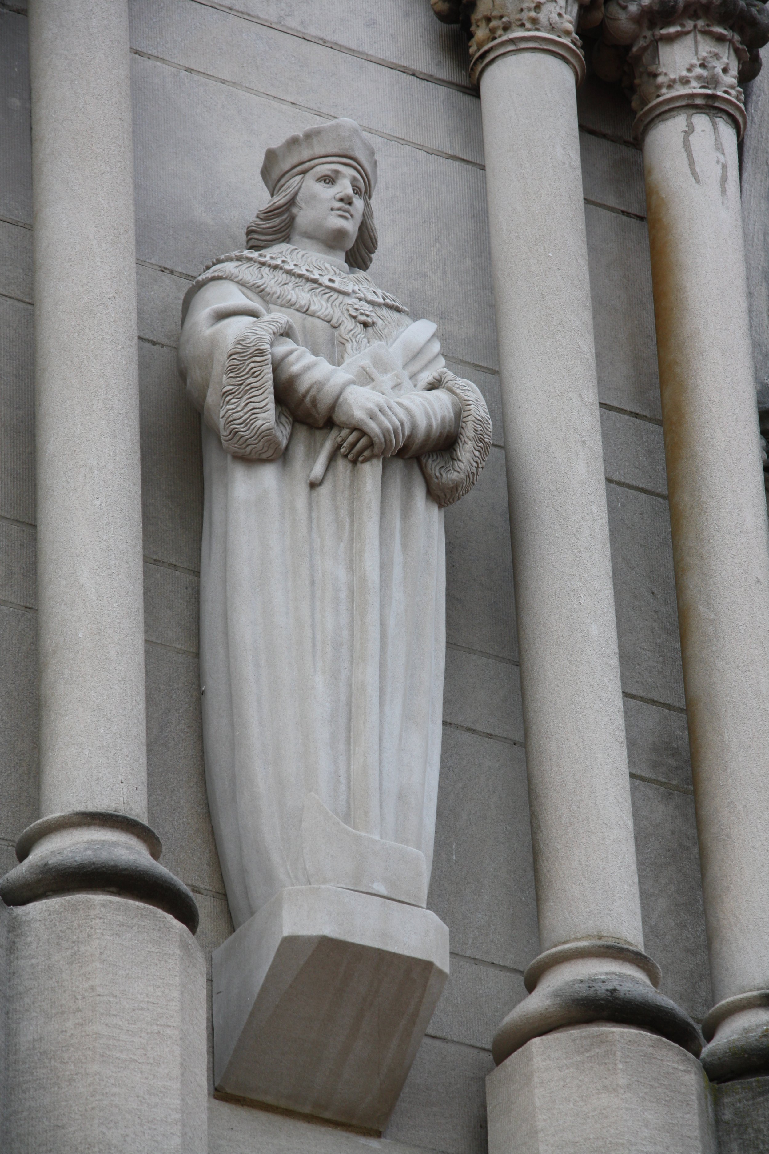 Cathedral_Facade_Statues_2021_ (49).JPG