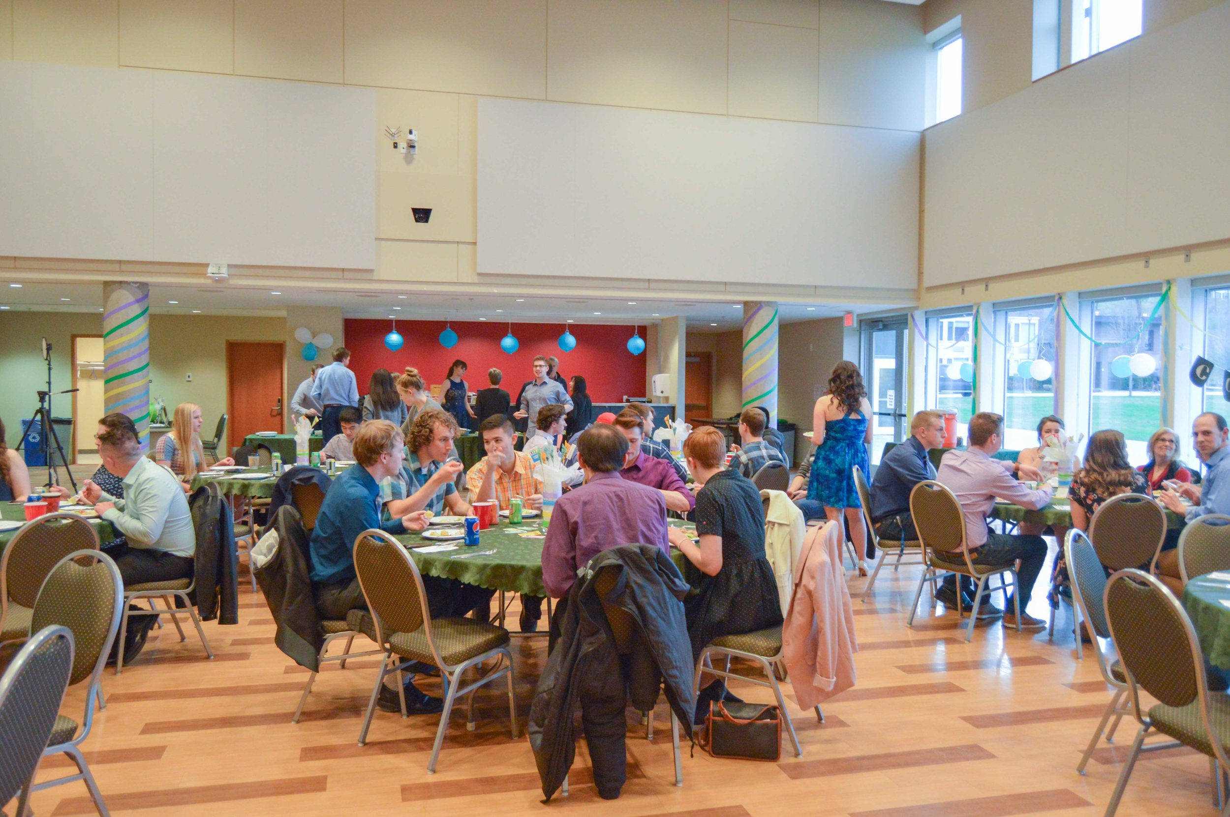 2017 UCM Grad Banquet-23.jpg