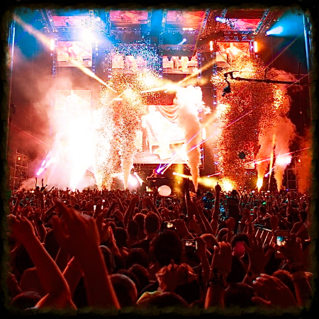 festival-crowd.jpeg