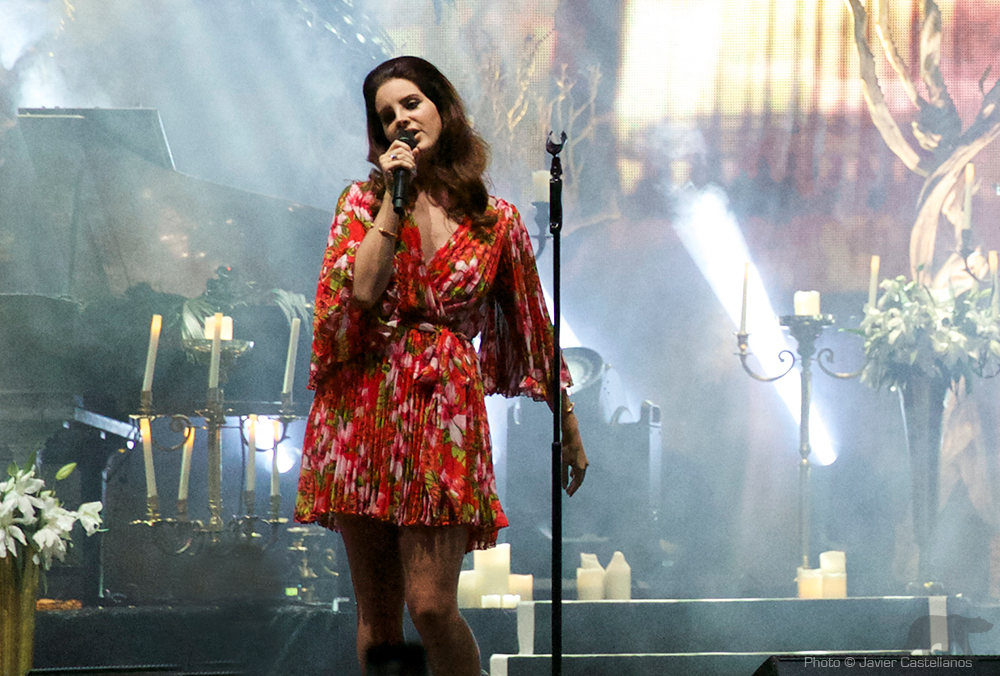 Lana-Del-Rey-2014-Javier-Castellanos-3.jpg