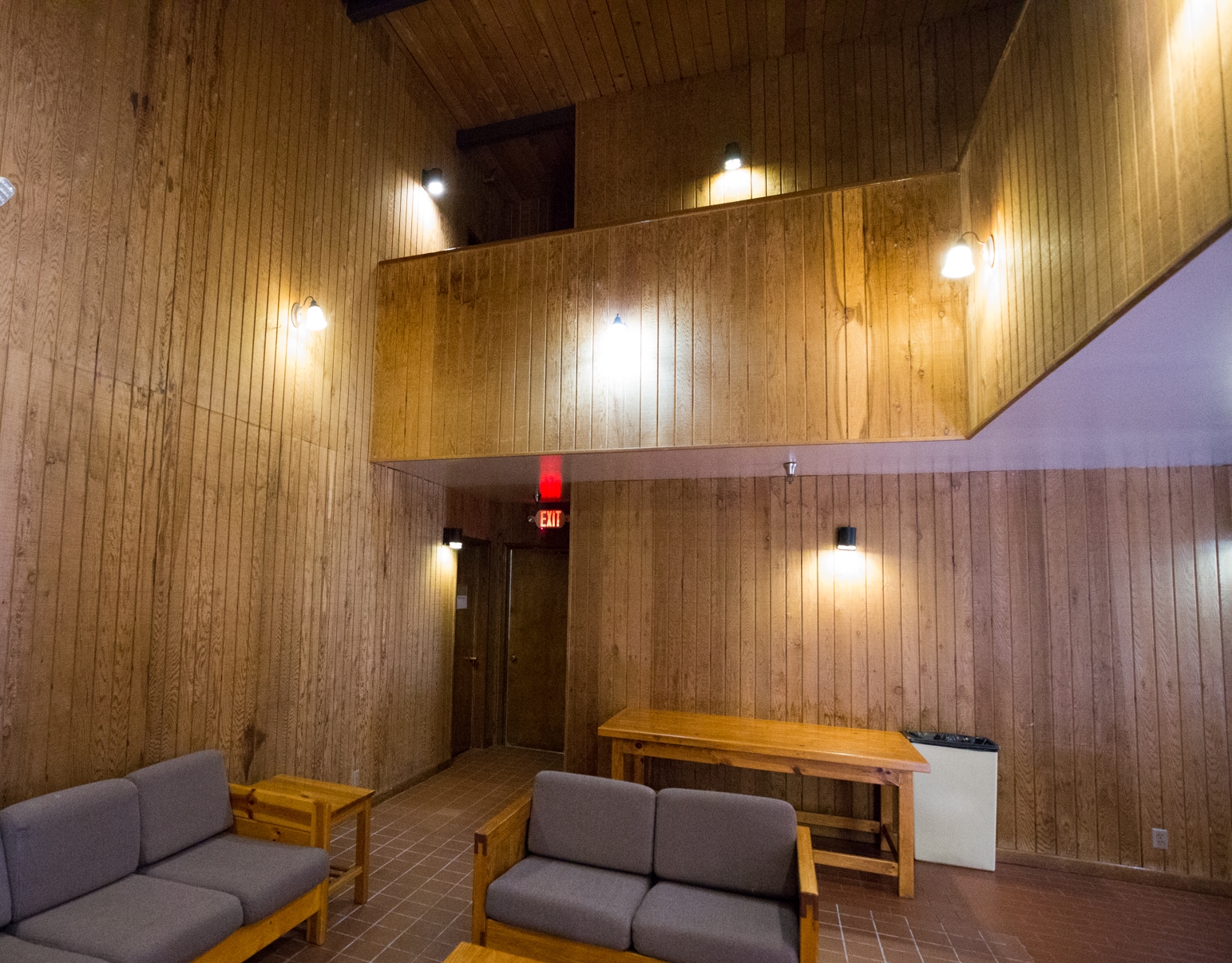 Campus Inn: Common Area