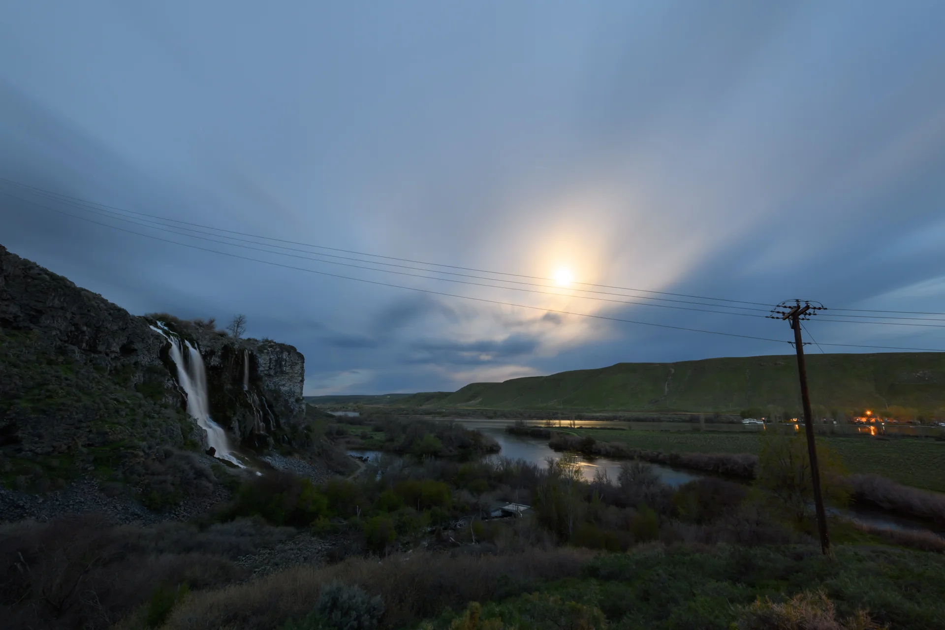 Moonset Over Thousand Springs, Idaho 2019