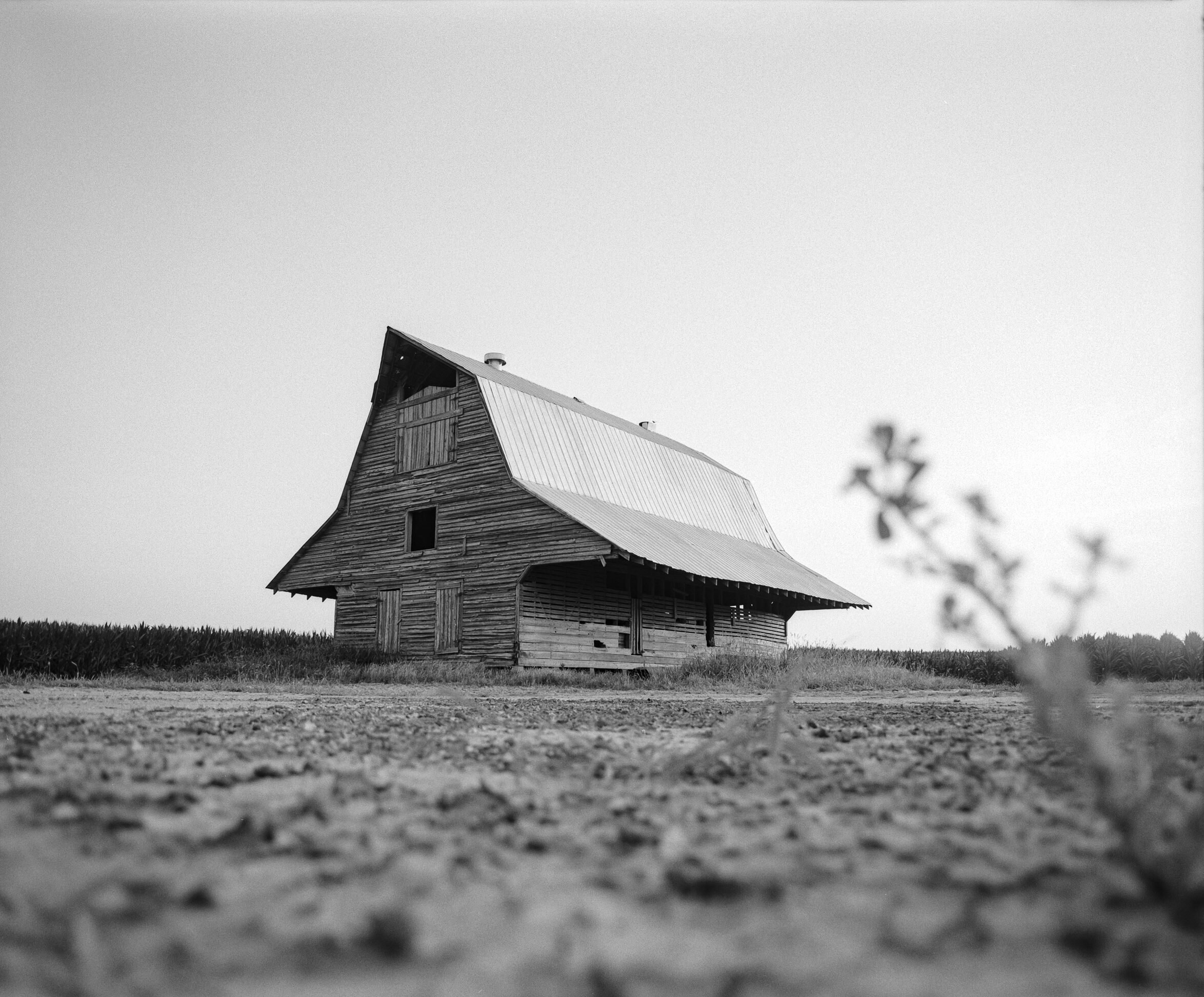 Caraway_Barn_Front_Low_0620.jpg