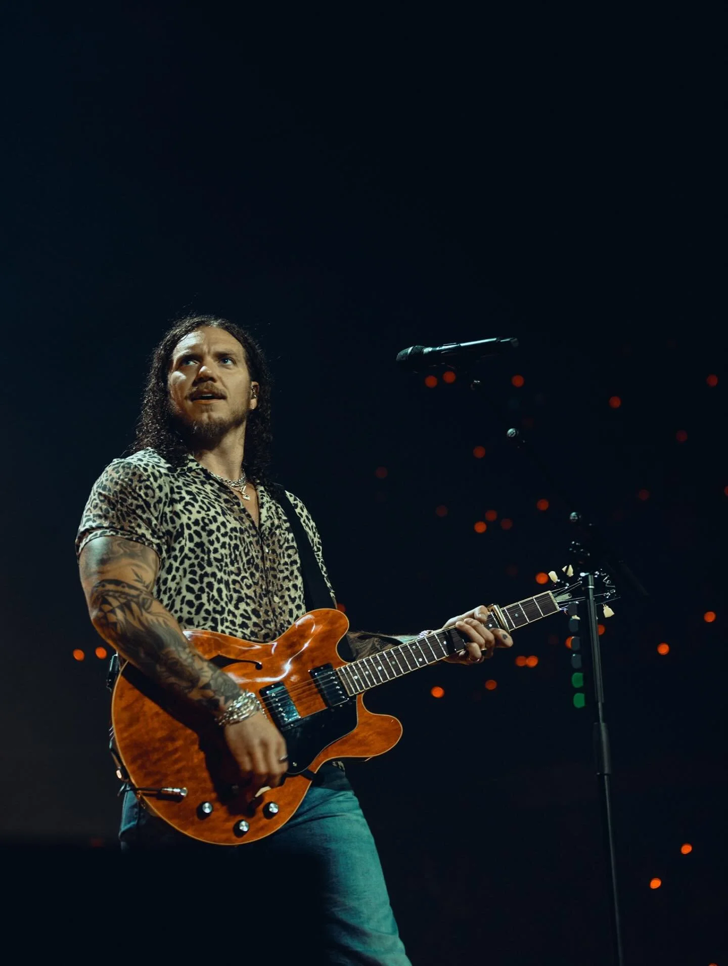 The show last weekend with @brandonlake was unbelievable. Road-tripped it with the family up to San Jose to catch the boys live, and I can be certain some great family memories were made. Thanks @gabriellubo @micah_nichols and @brandonlake for having