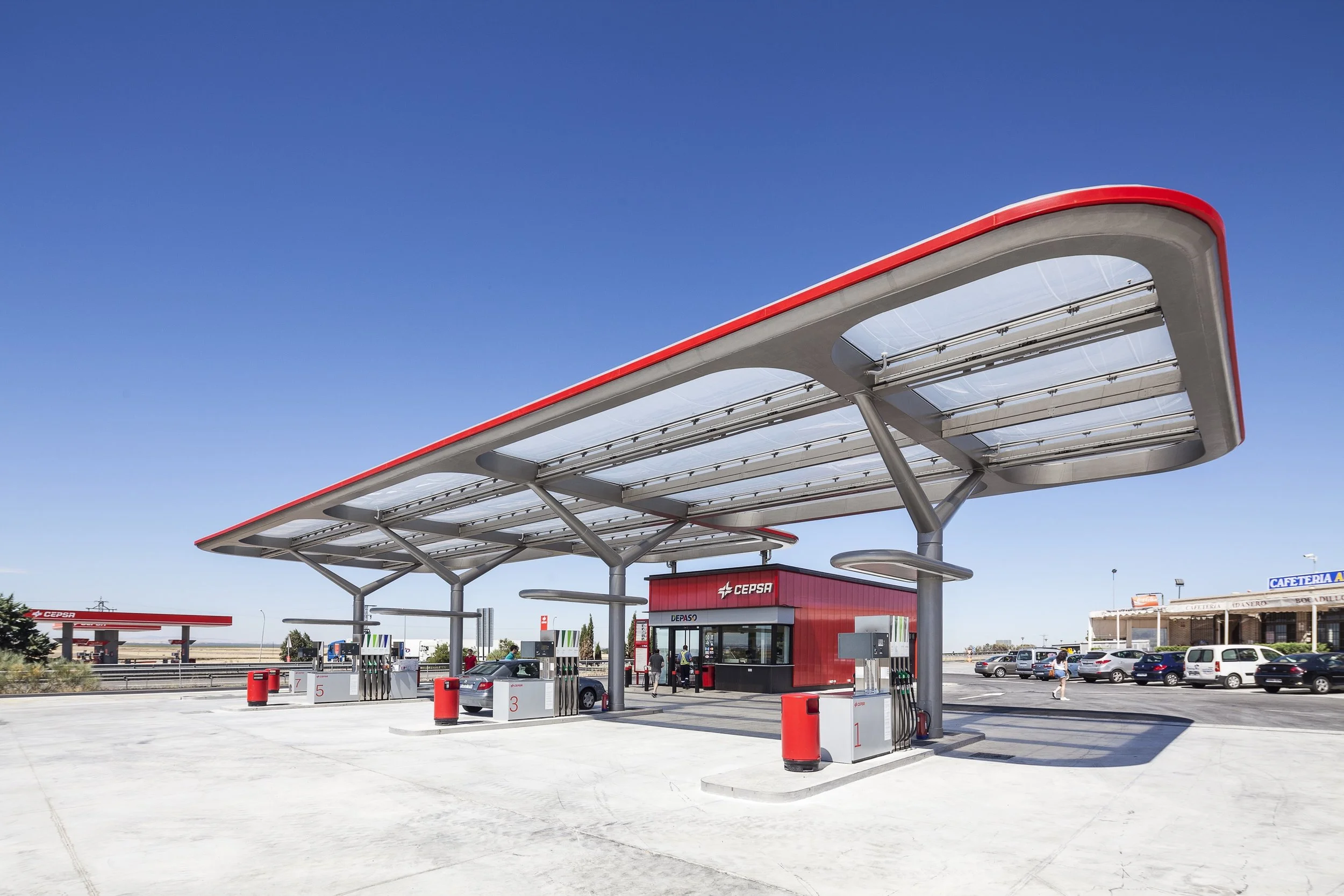 cepsa retail petrol station