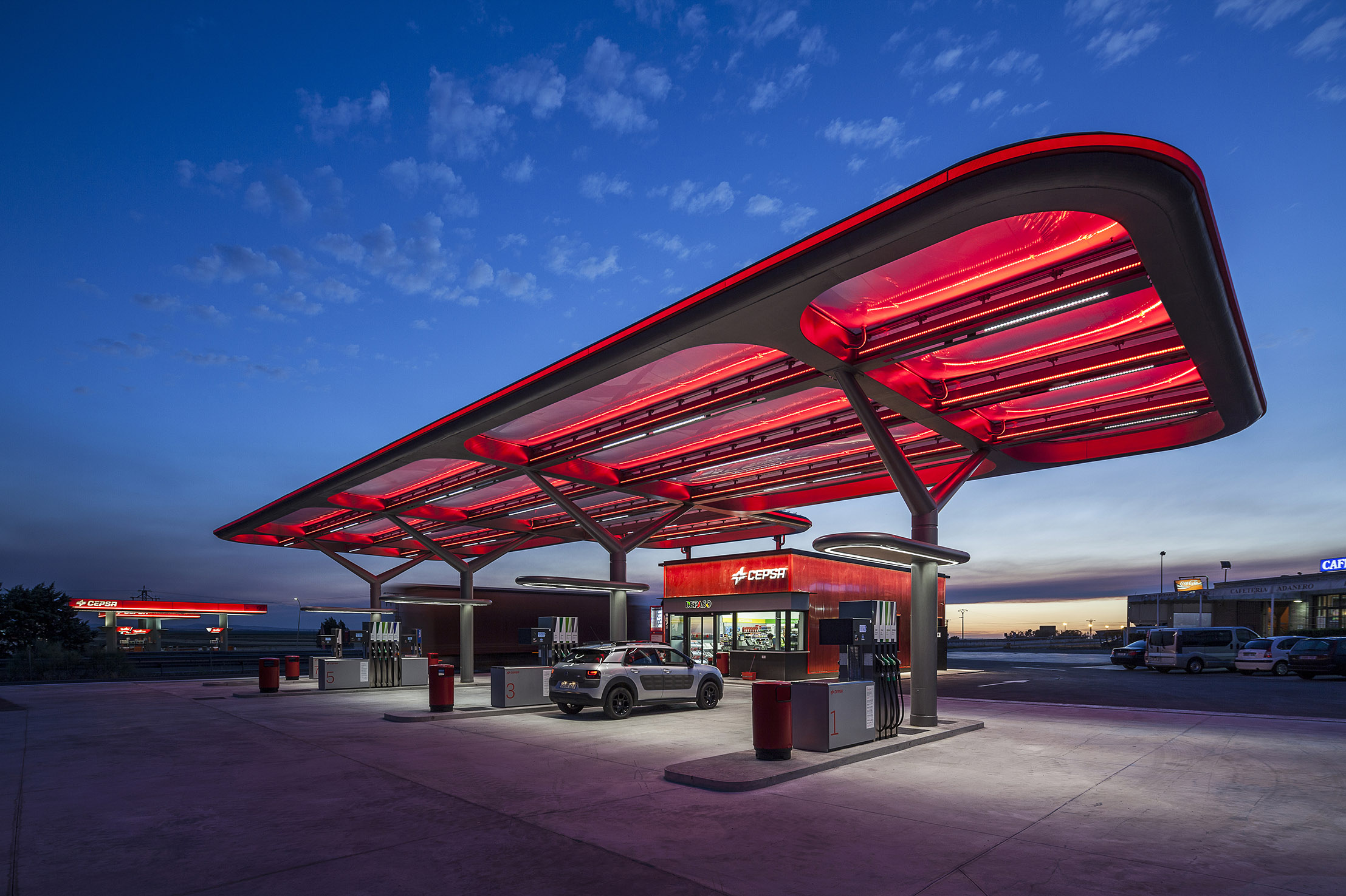 design retail gas station